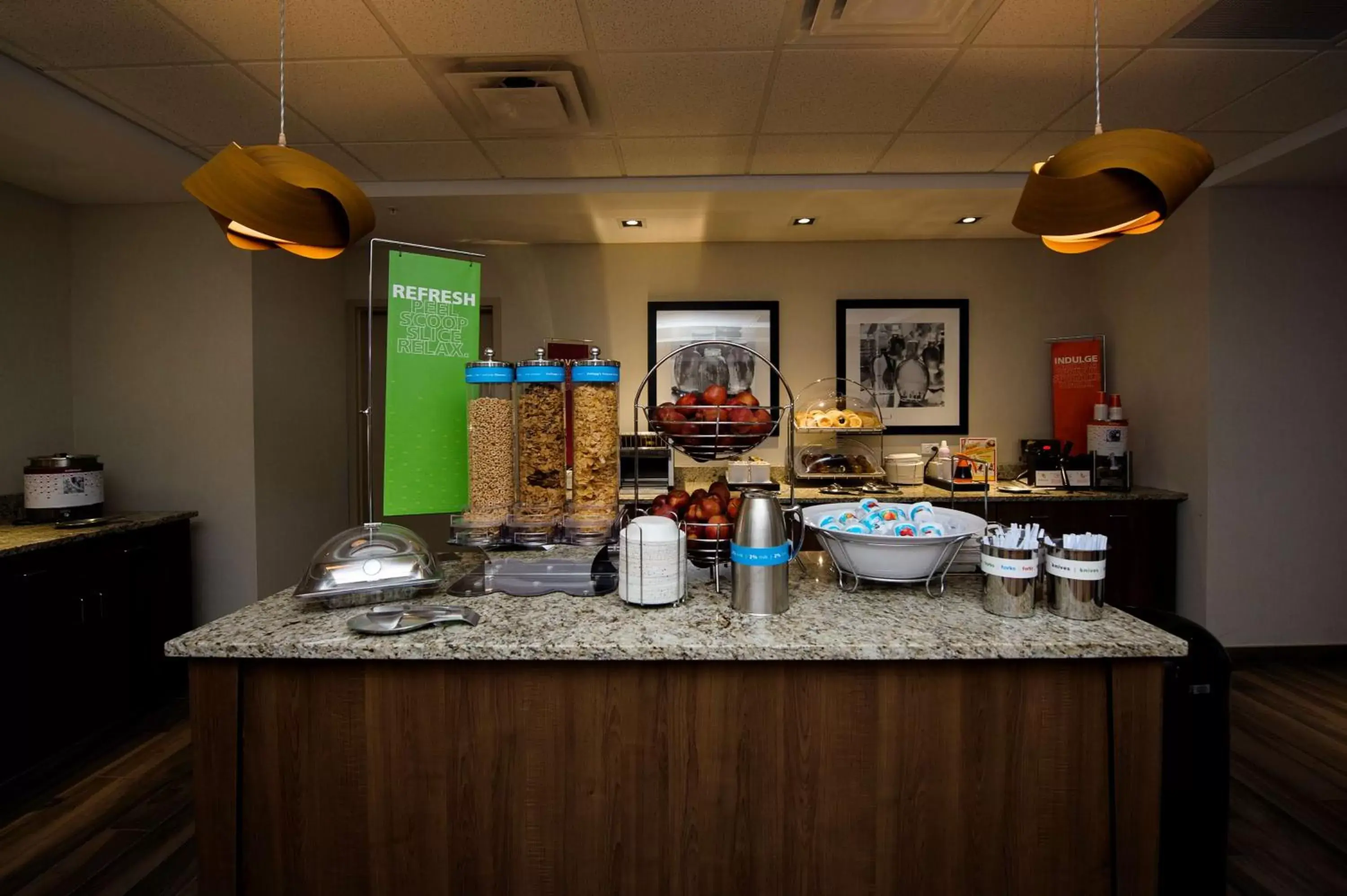 Restaurant/places to eat in Hampton Inn & Suites Truro, NS Restaurant/places to eat in Hampton Inn & Suites Truro, NS