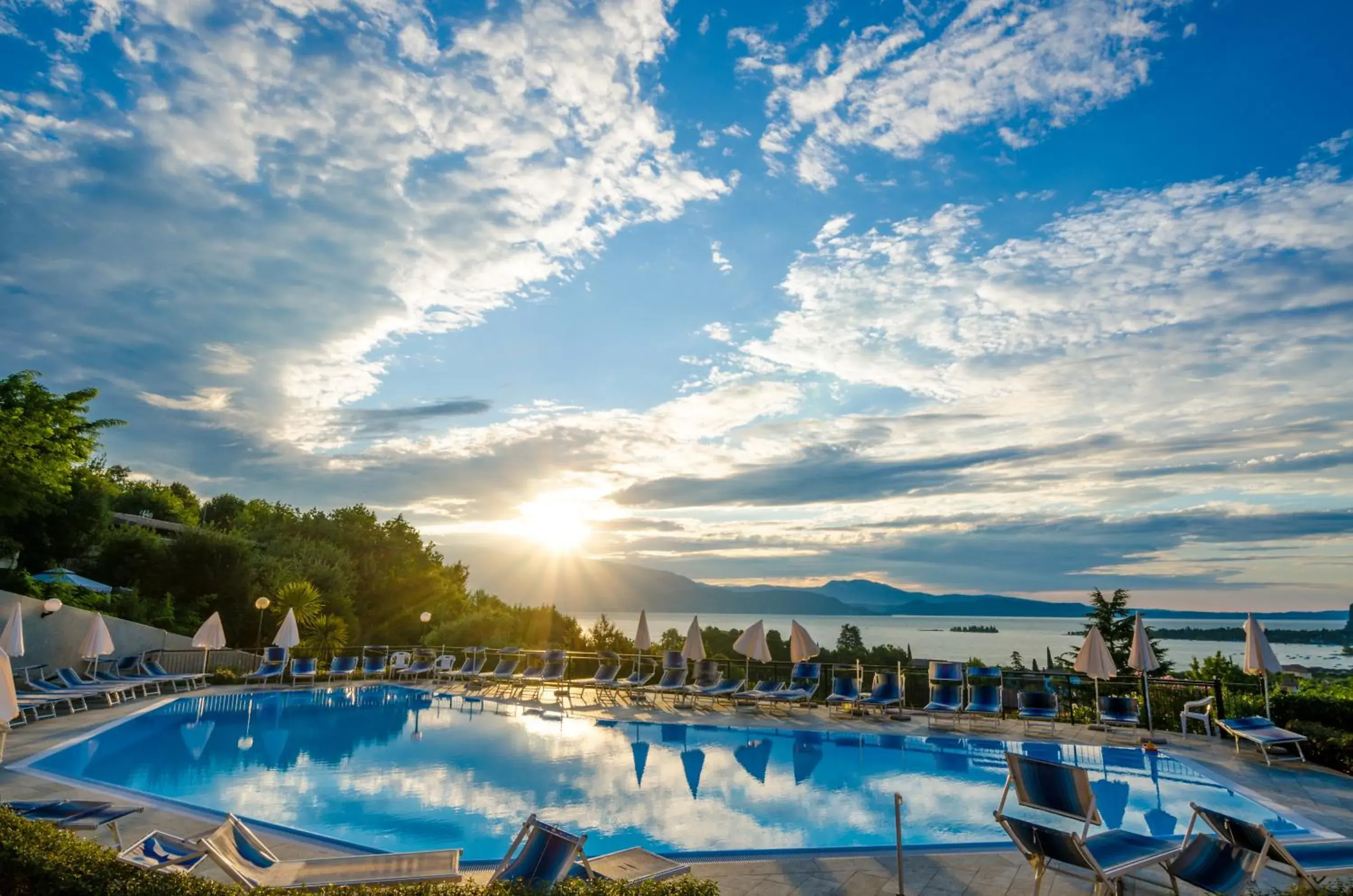 Swimming Pool in Hotel Belvedere