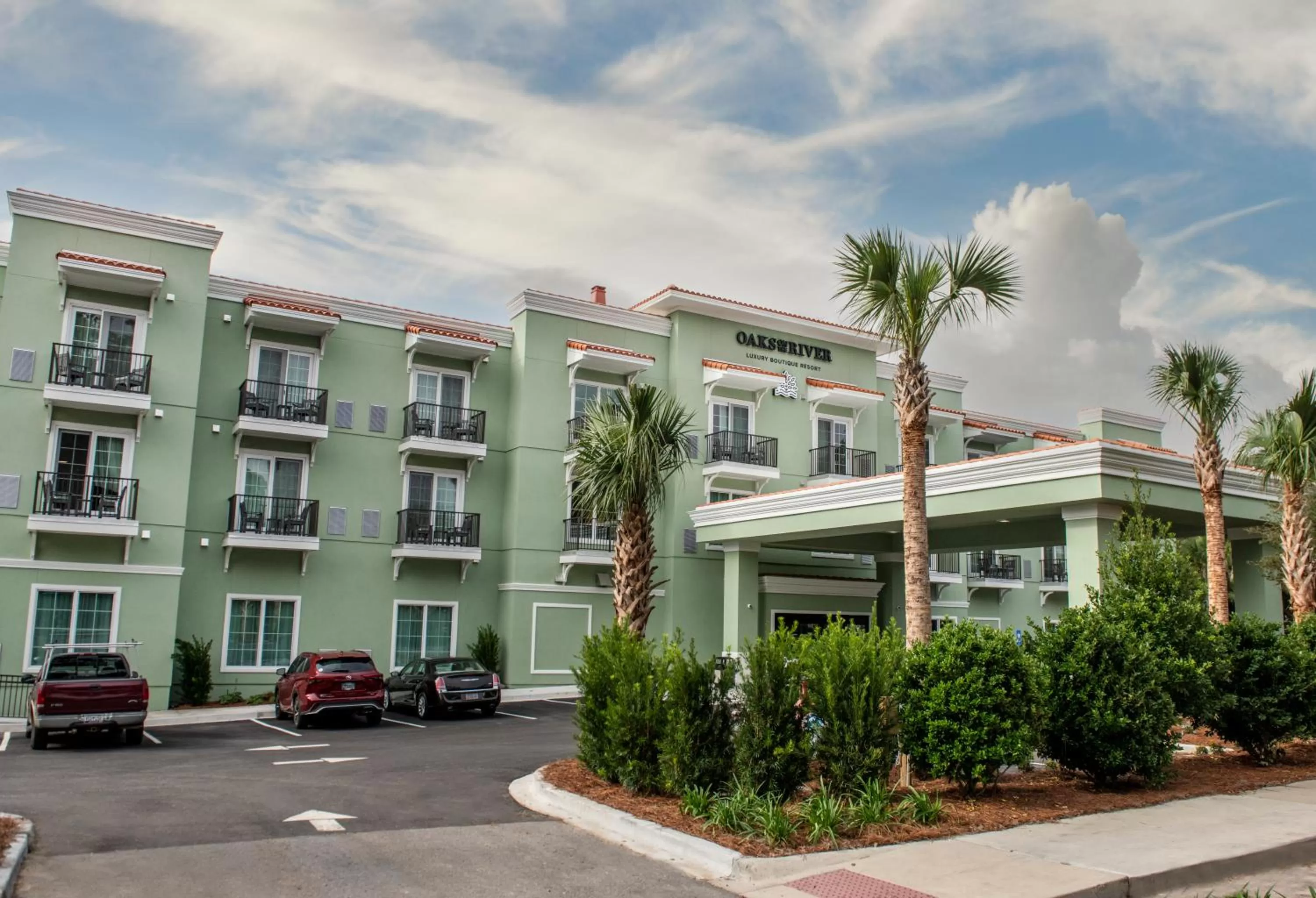 Property building in Oaks on the River