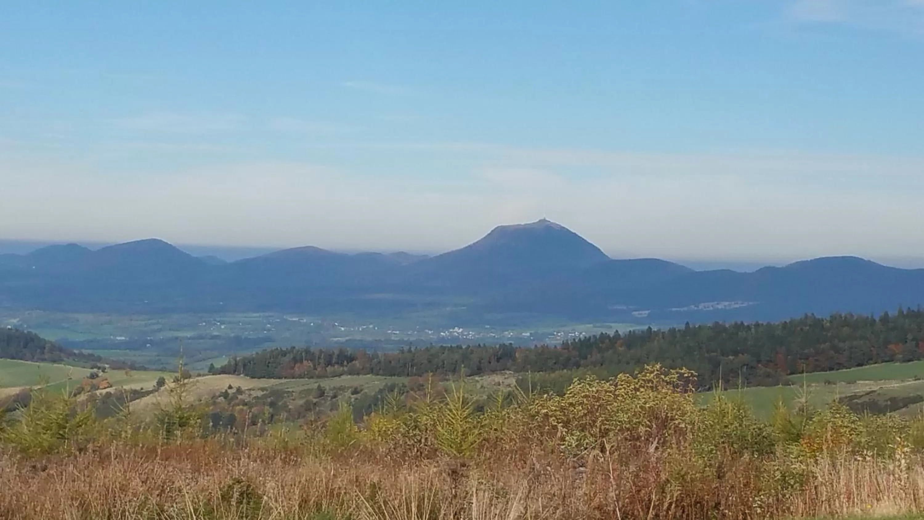 Day in Hôtel et Résidence Les Lauréades Clermont-Ferrand Centre Jaude