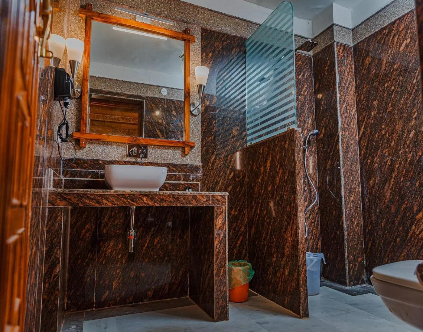 Bathroom in Hotel Lal Garh Fort And Palace