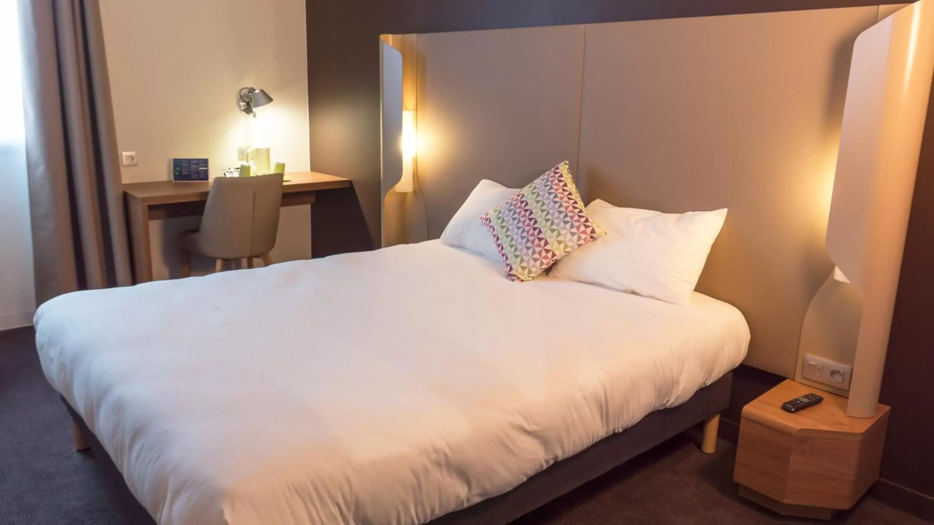 Photo of the whole room, Bed in Campanile Tours Nord Photo of the whole room, Bed in Campanile Tours Nord