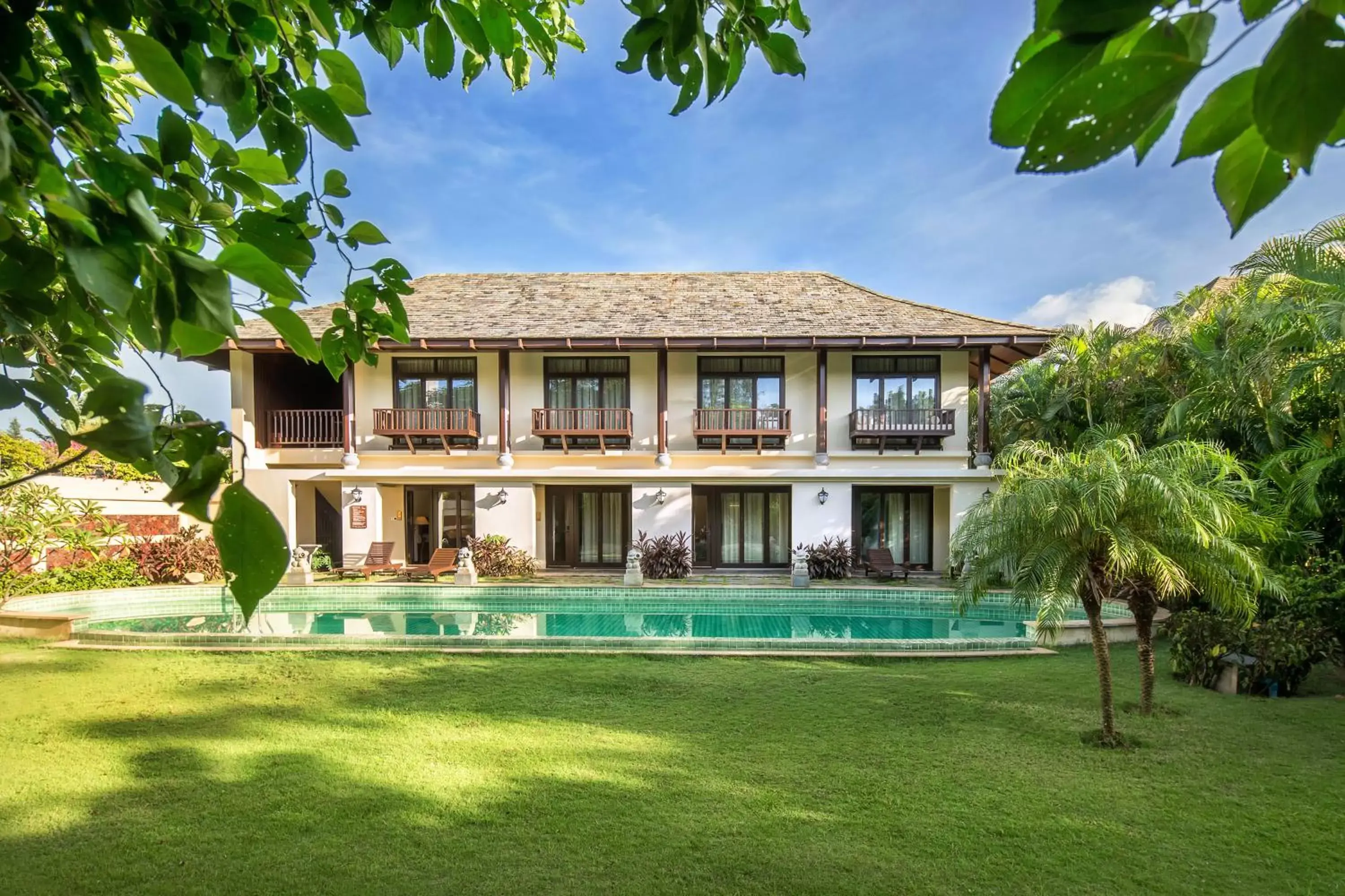 Garden, Property Building in Sanya Yalong Bay Villas & Spa