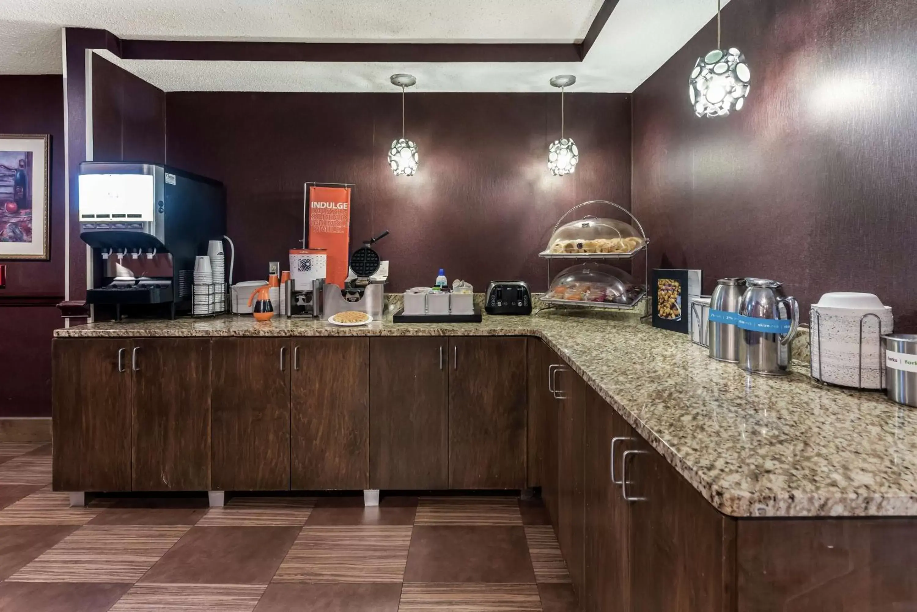 Breakfast in Hampton Inn Columbus I-70E/Hamilton Road Breakfast in Hampton Inn Columbus I-70E/Hamilton Road