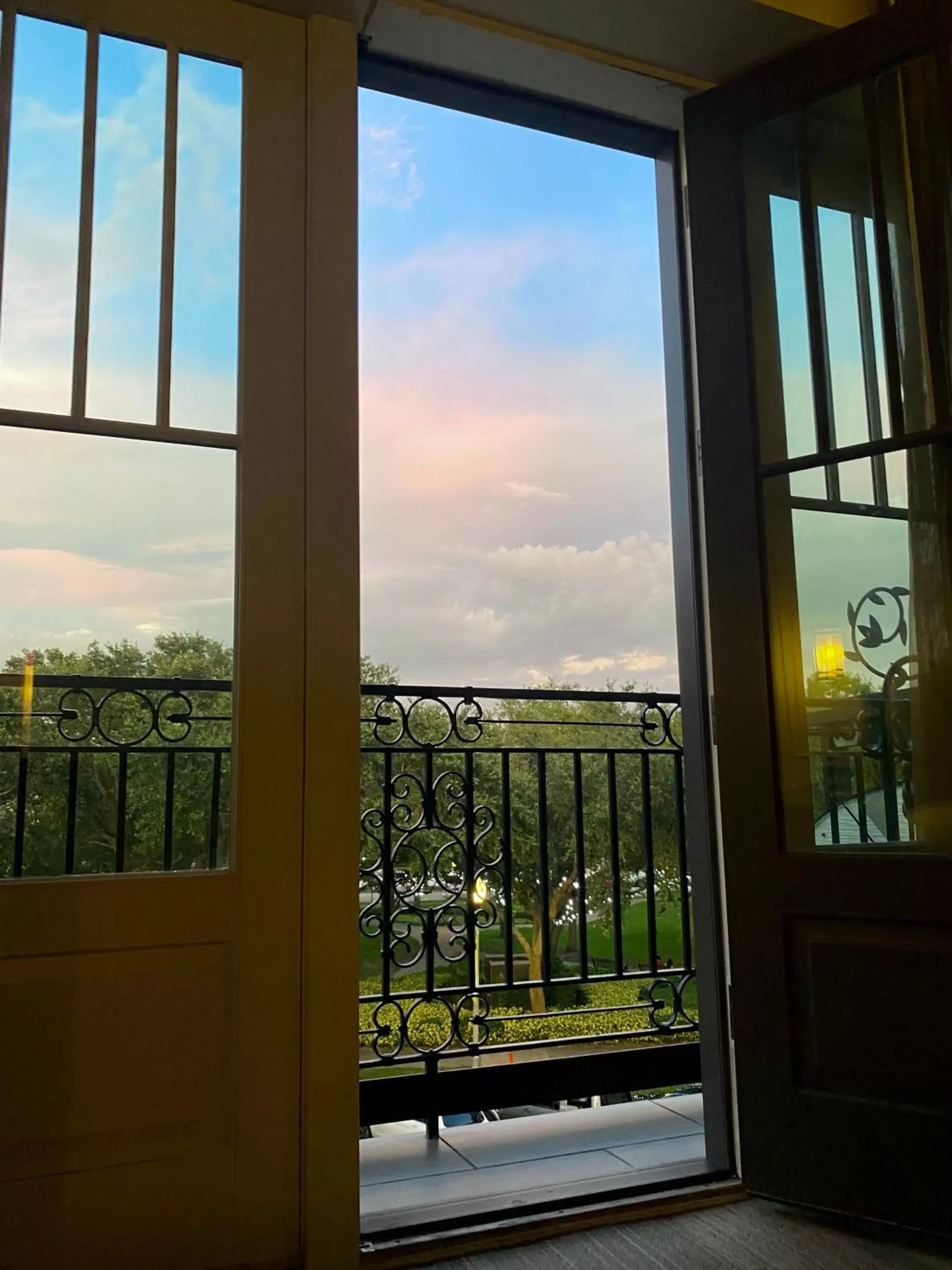 Balcony/Terrace, Mountain View in The Birchwood