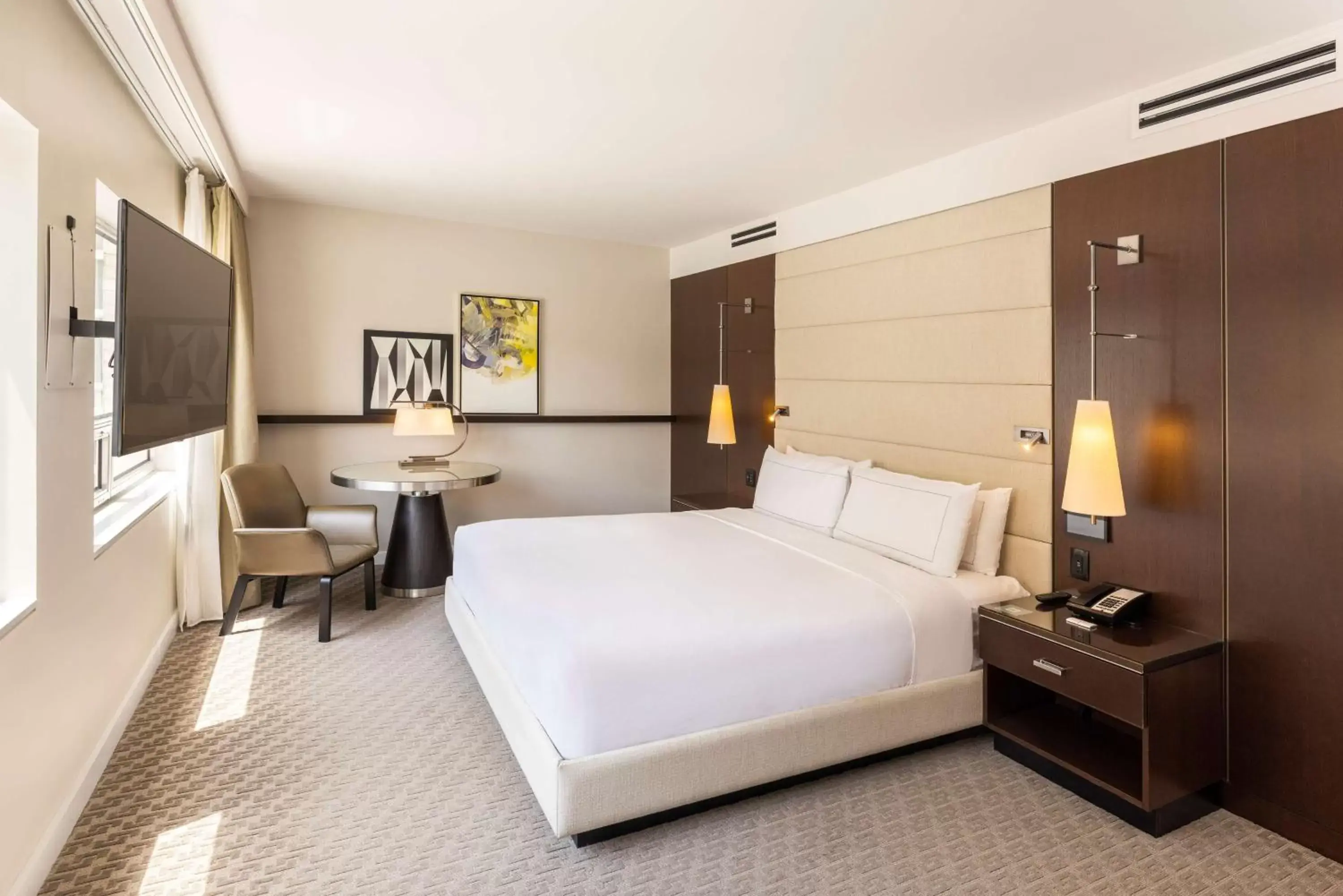 Premium King Room – Accessible in The Statler Dallas, Curio Collection By Hilton