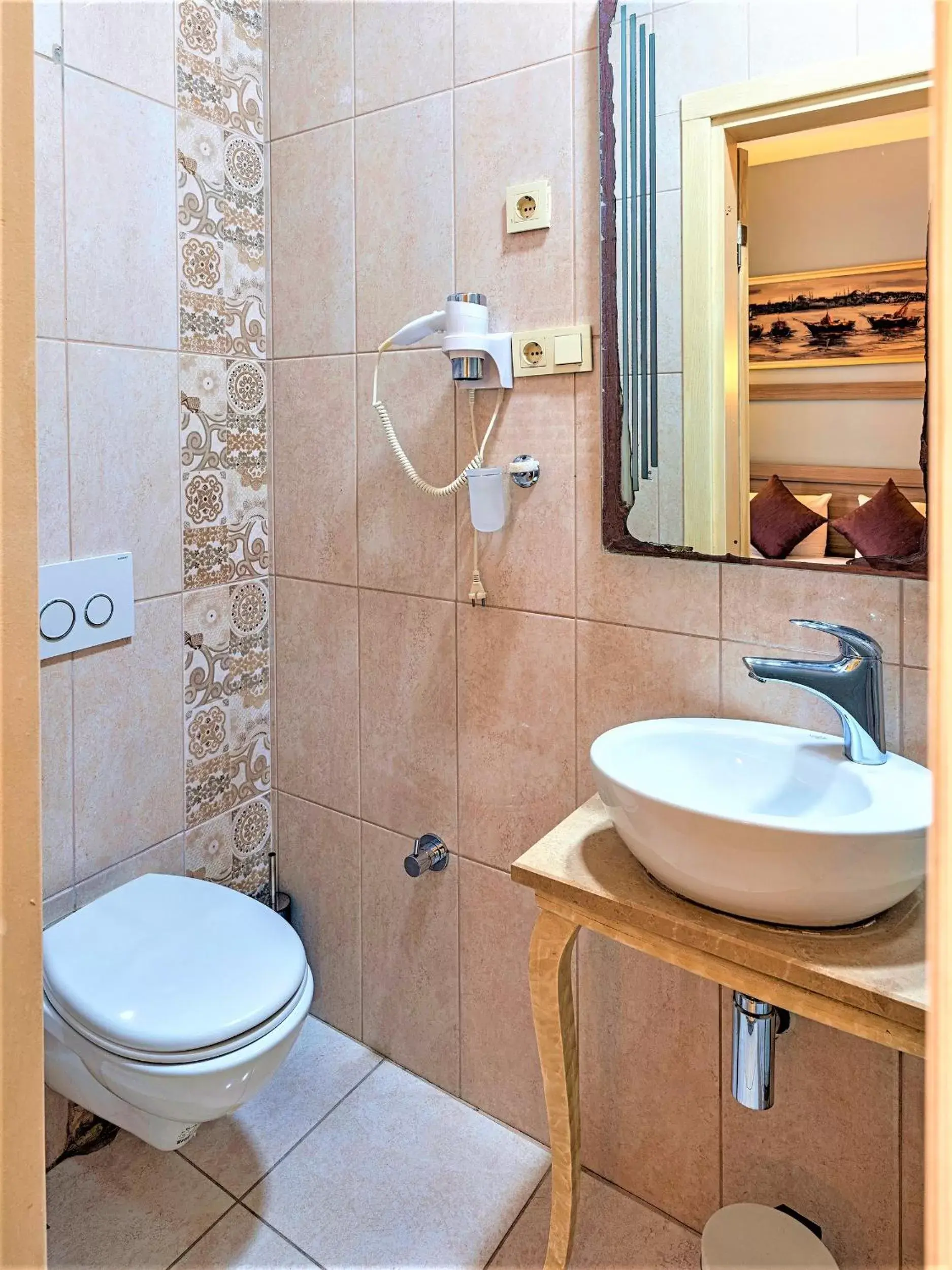 Toilet, Bathroom in Ragip Pasha Apartments