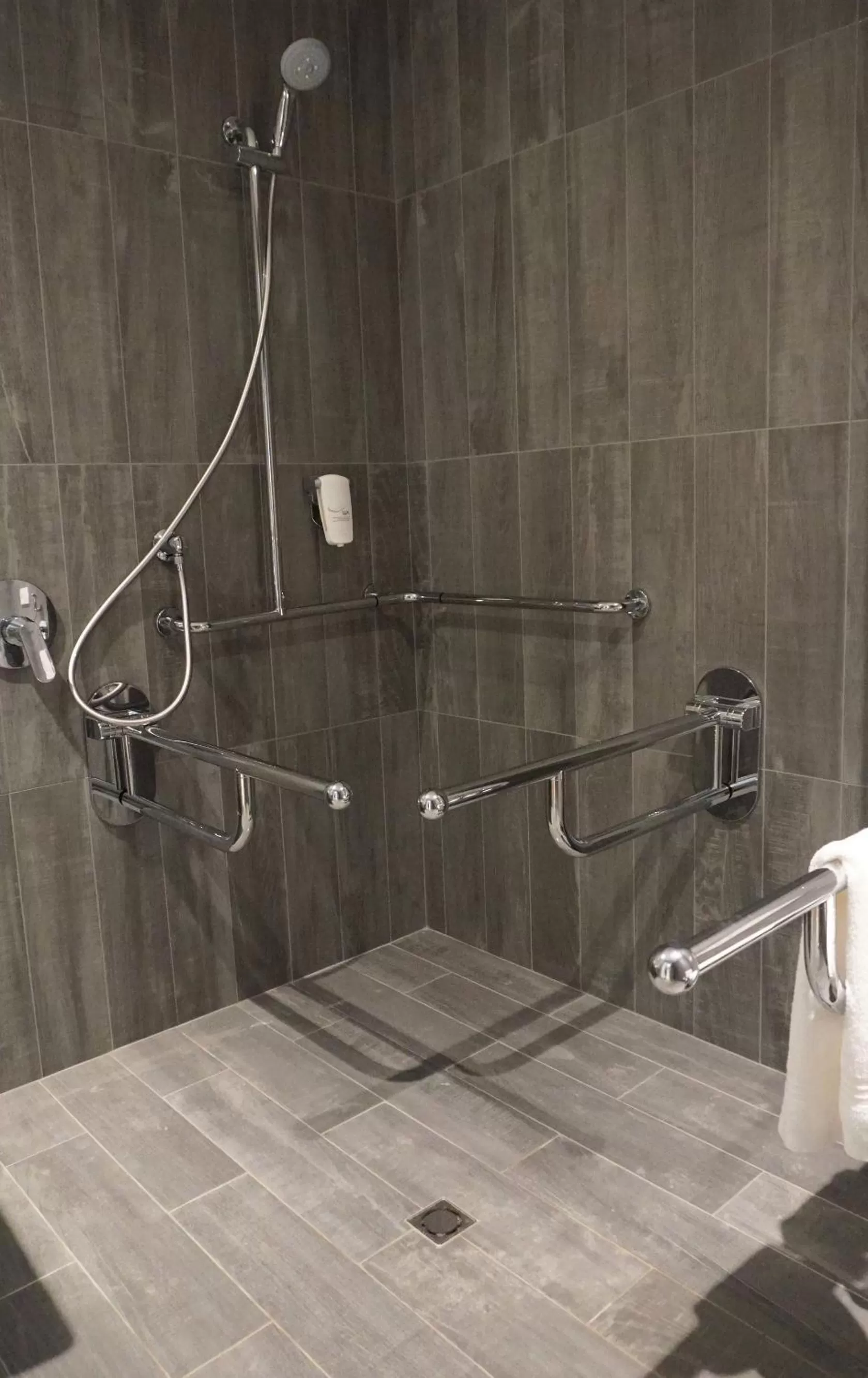 Shower in ibis Jeddah City Center