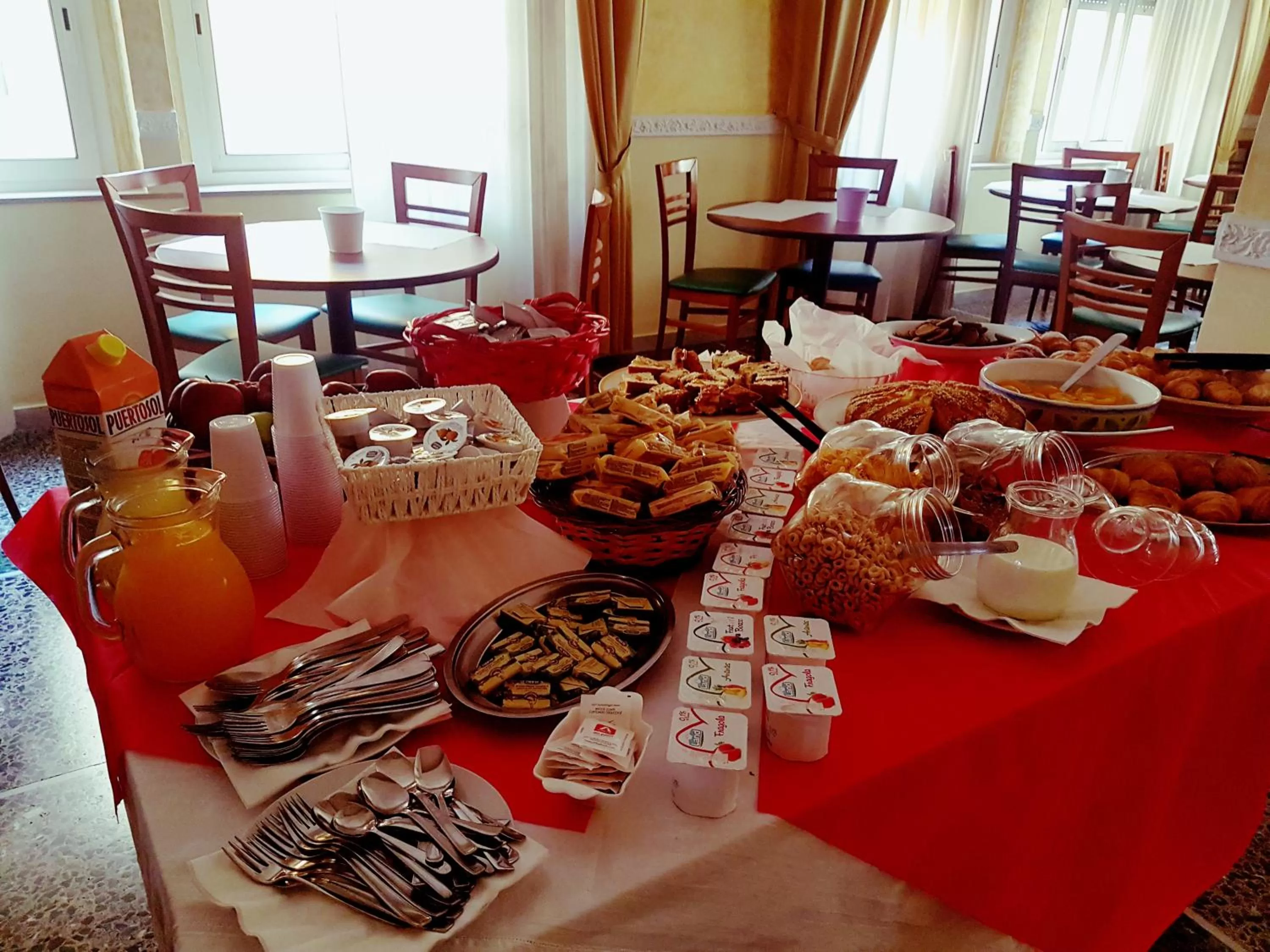 Food in Hotel Giannella