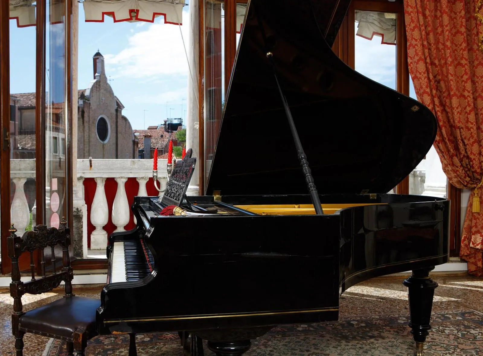 Decorative detail in Hotel La Residenza