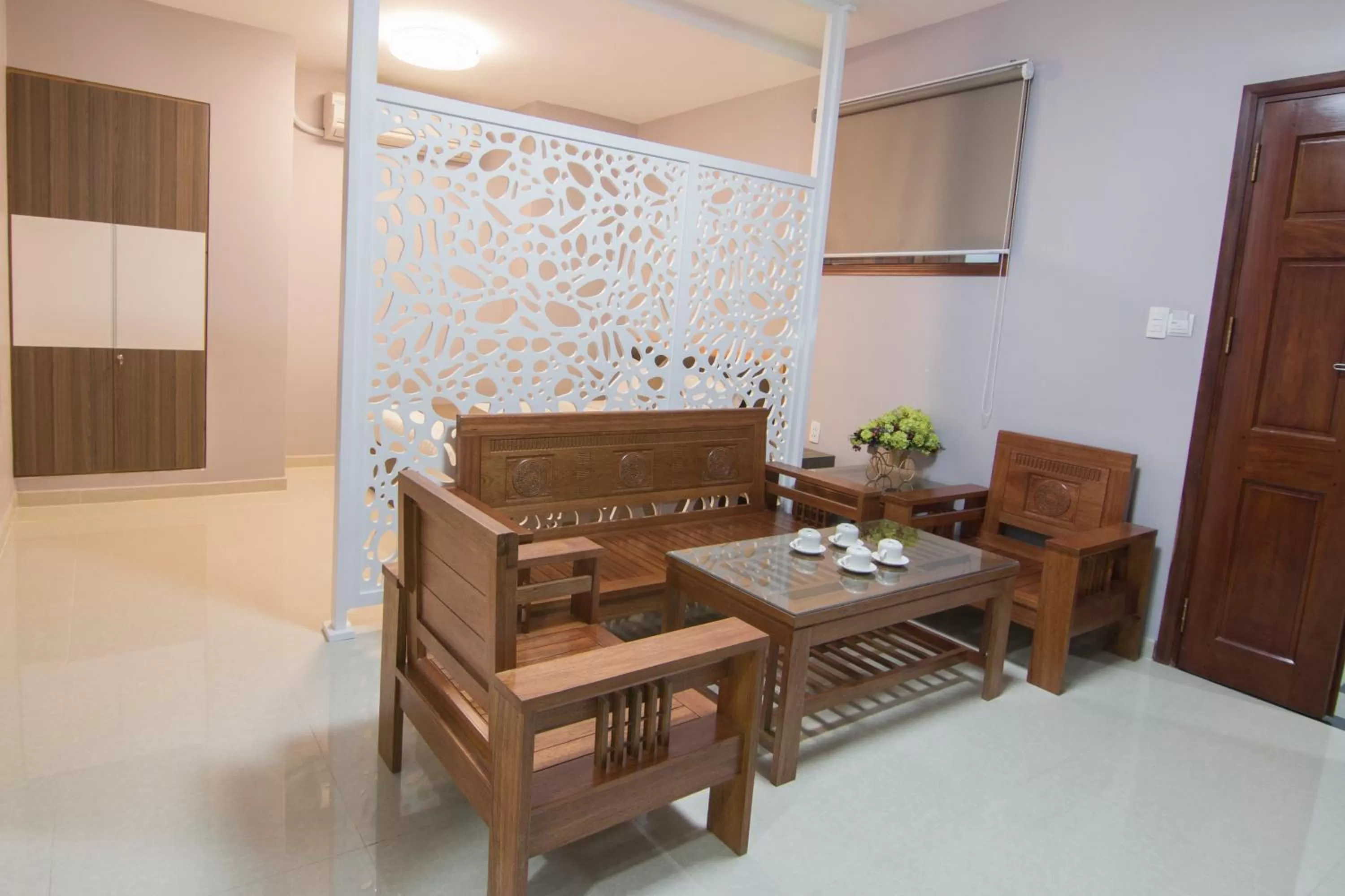 Coffee/tea facilities, Dining Area in Khách sạn San Hô Vũng Tàu (Coral Hotel)
