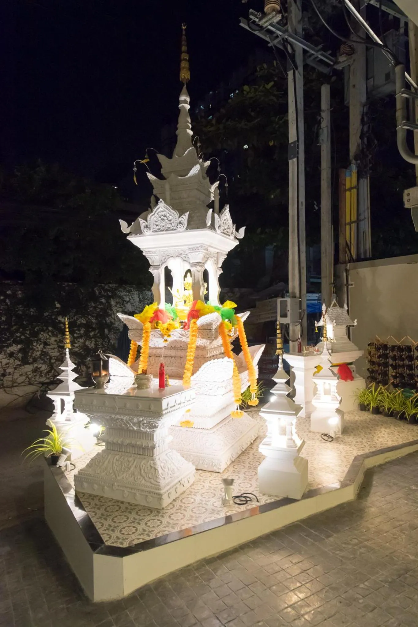 Property building in Tarawish Hotel