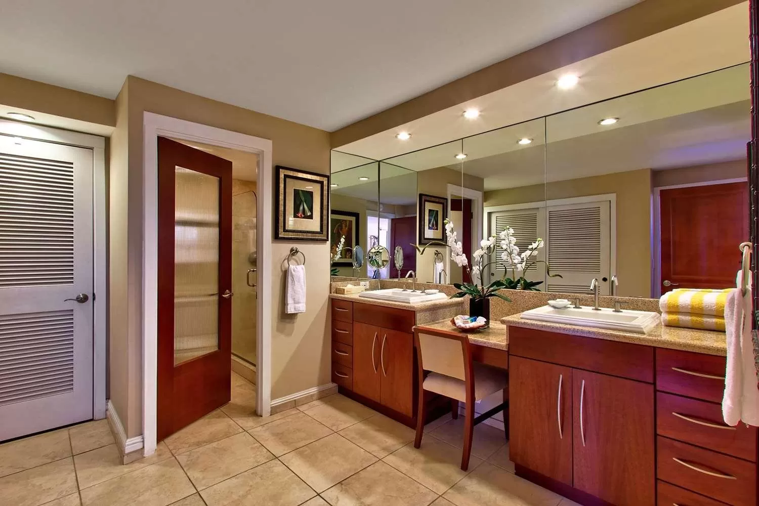 Bathroom, Kitchen/Kitchenette in Aston Maui Kaanapali Villas