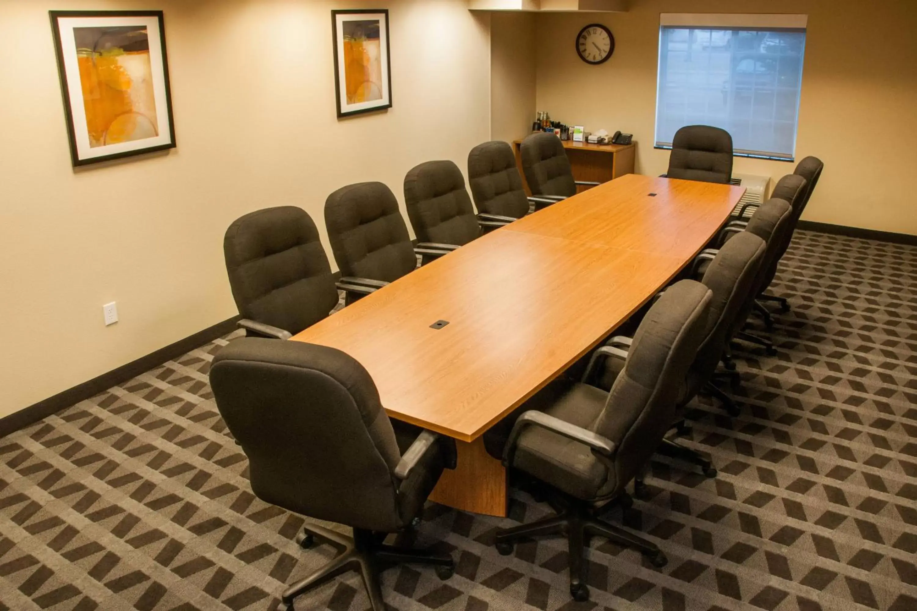 Meeting/conference room in TownePlace Suites by Marriott Colorado Springs South