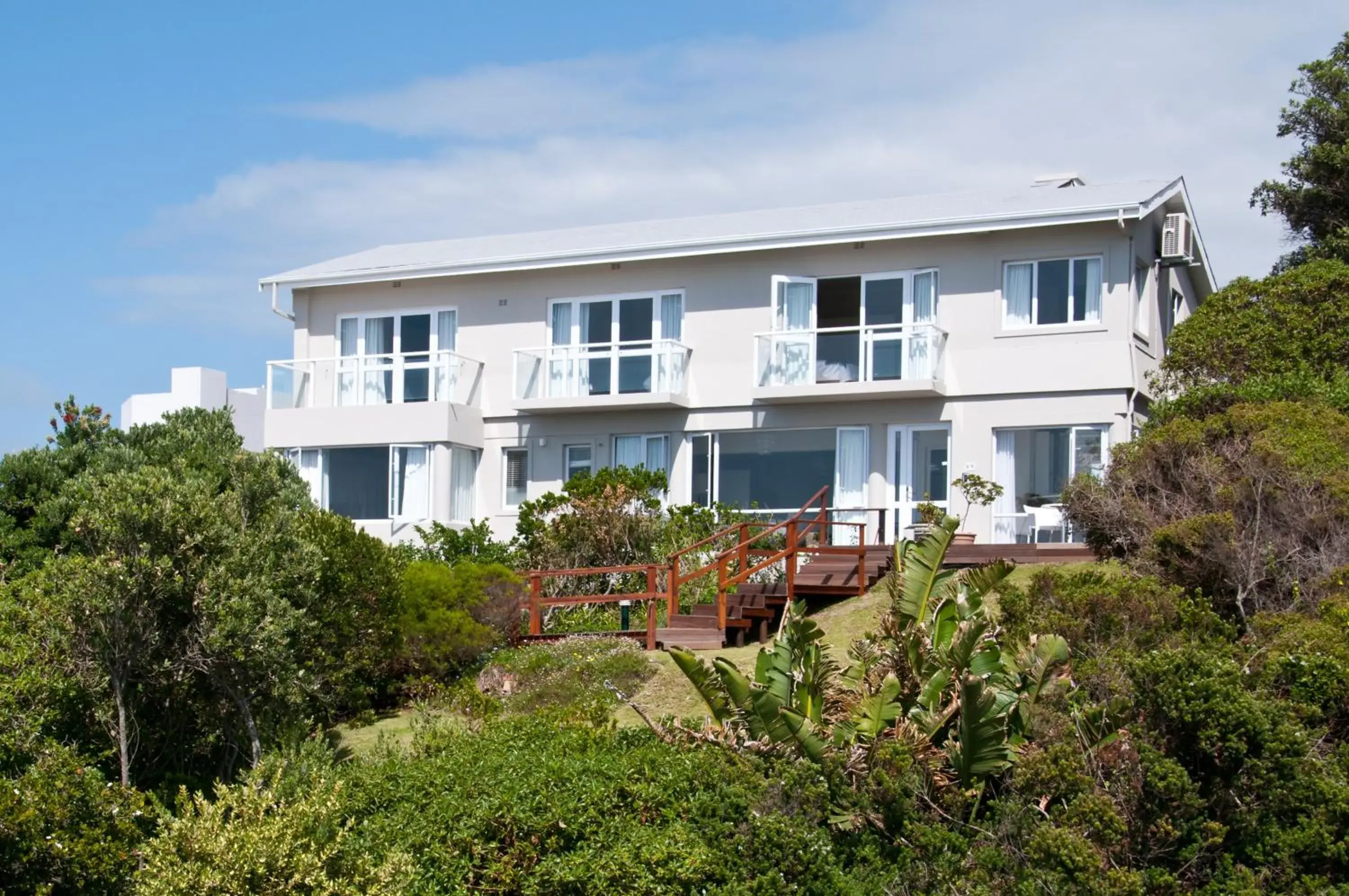 Property Building in Robberg Beach Lodge - Lion Roars Hotels & Lodges