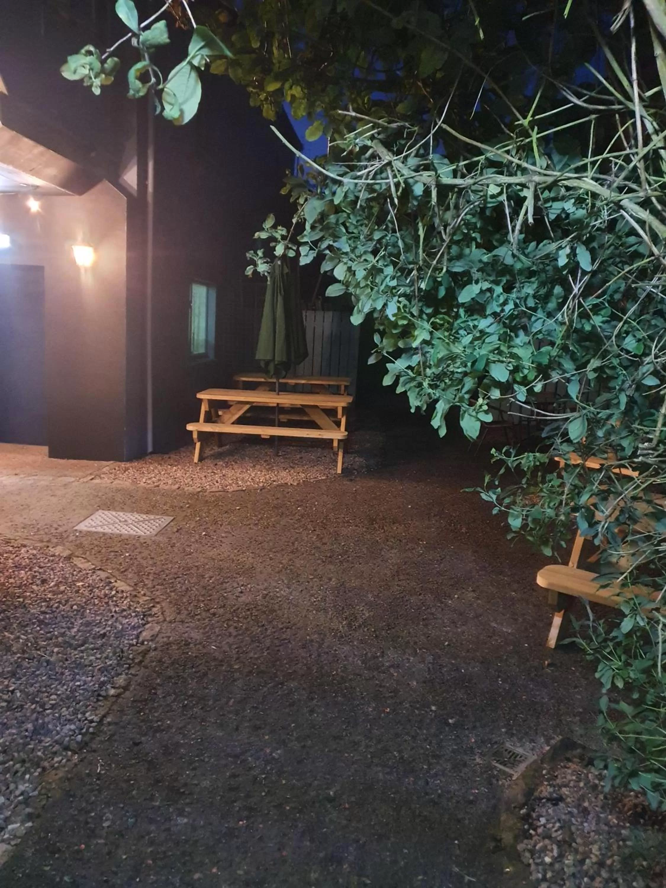 Garden in The Narrows