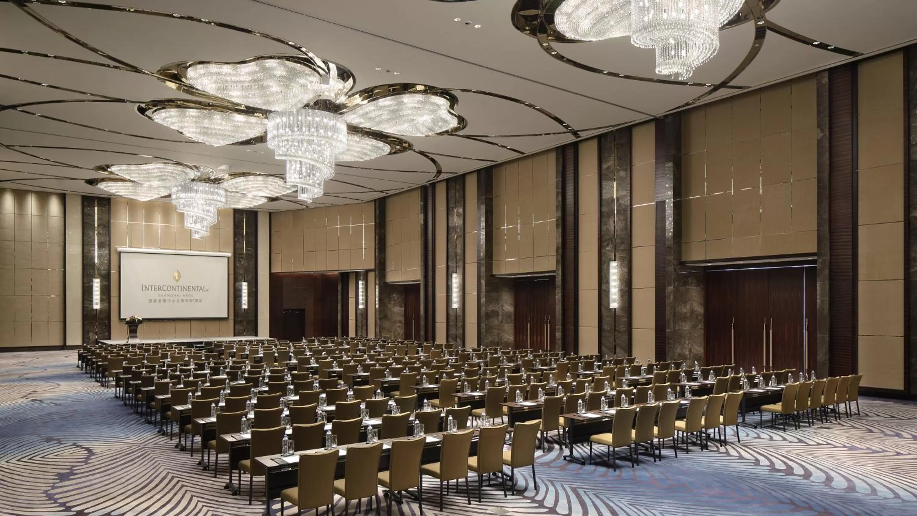 Banquet/Function facilities in InterContinental Shanghai Hongqiao NECC by IHG