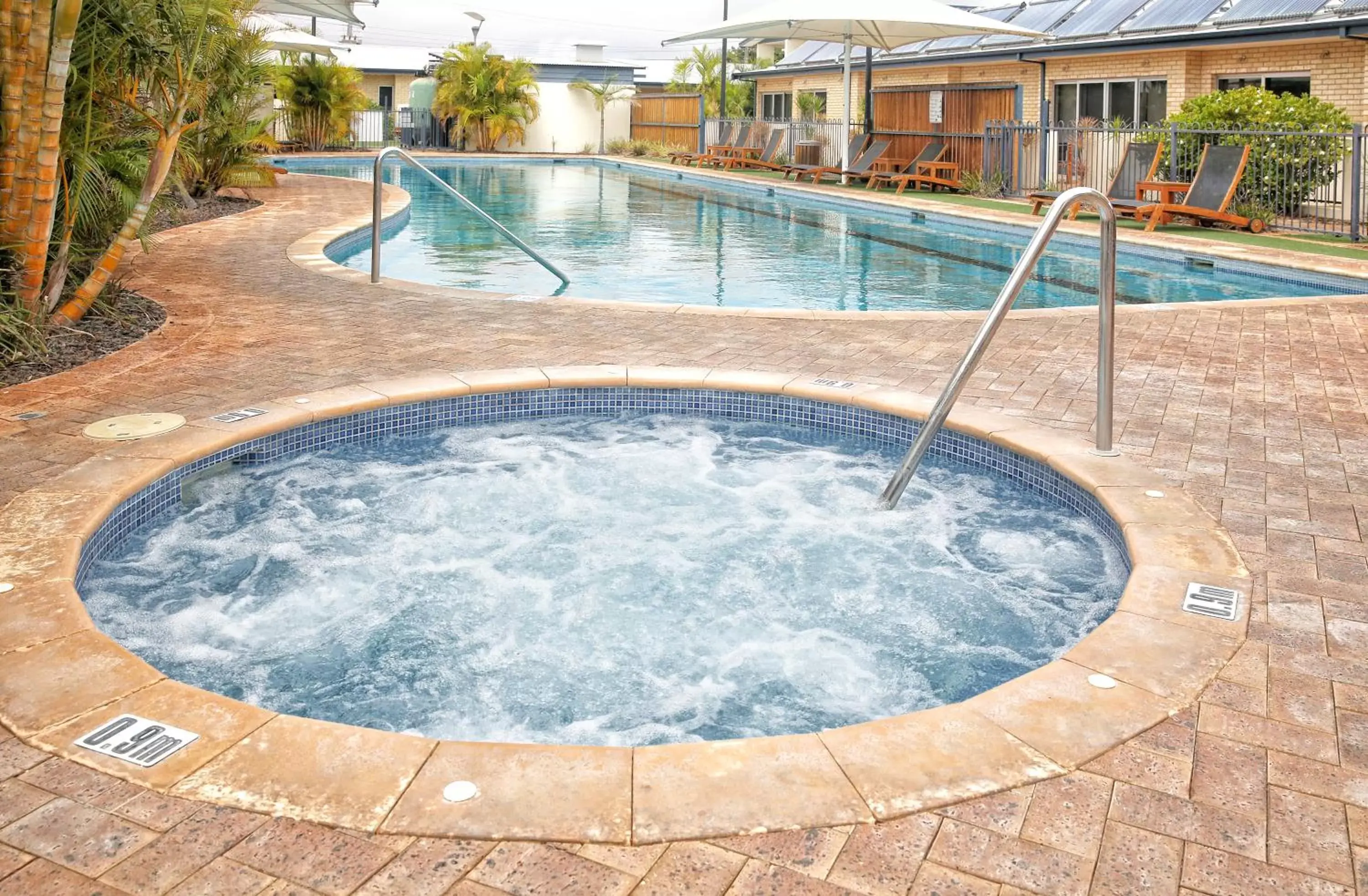 Swimming Pool in Nesuto Geraldton