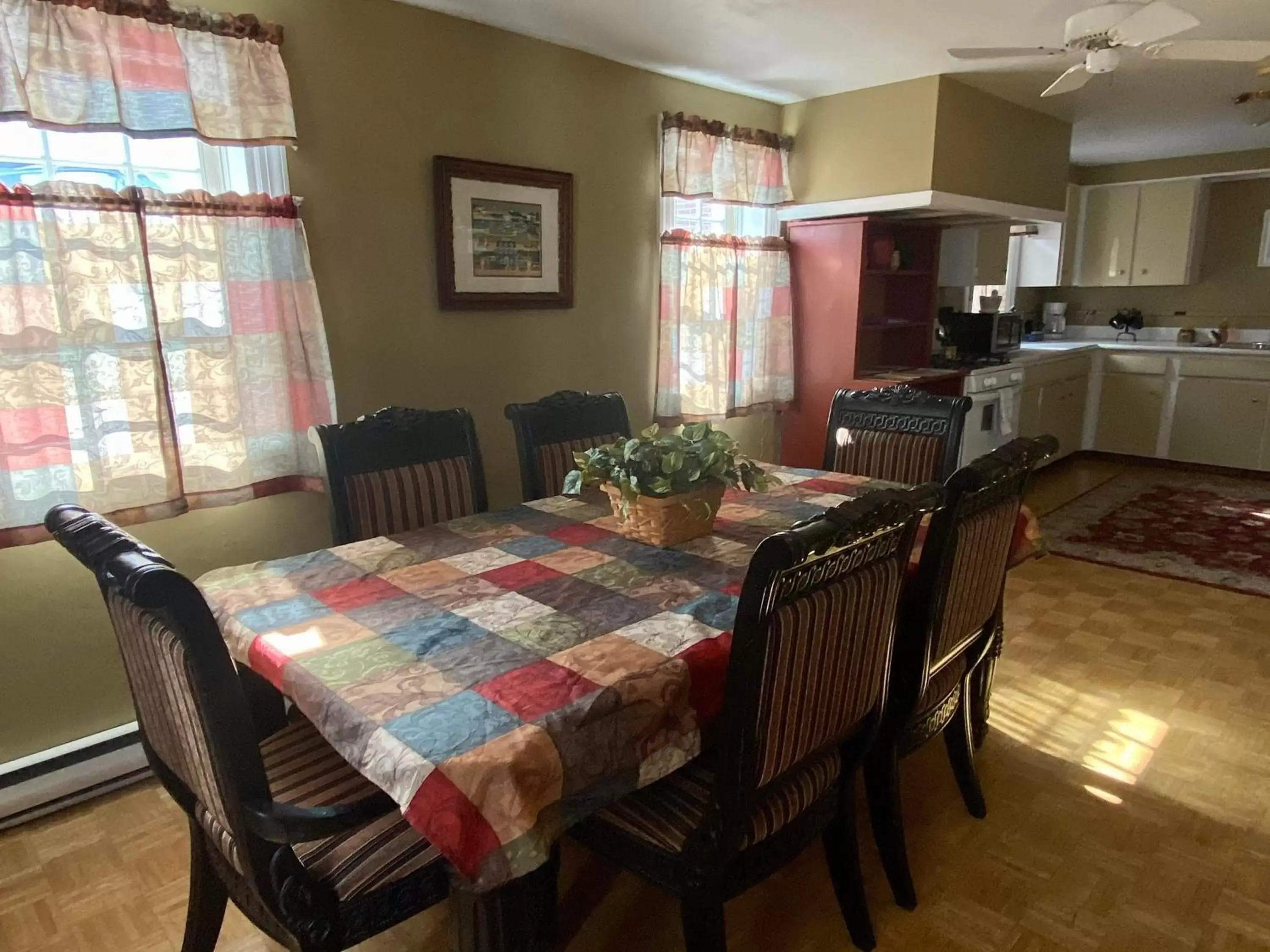 Dining Area in The Inn at Lincoln Square