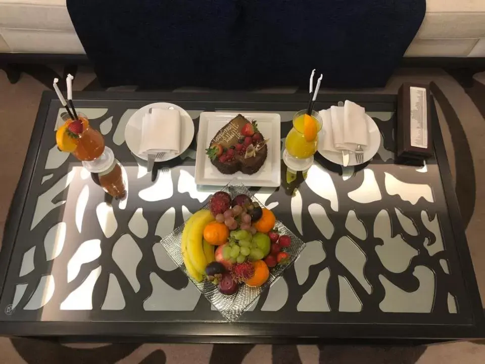 Food and drinks in Voco - Riyadh by IHG Food and drinks in Voco - Riyadh by IHG