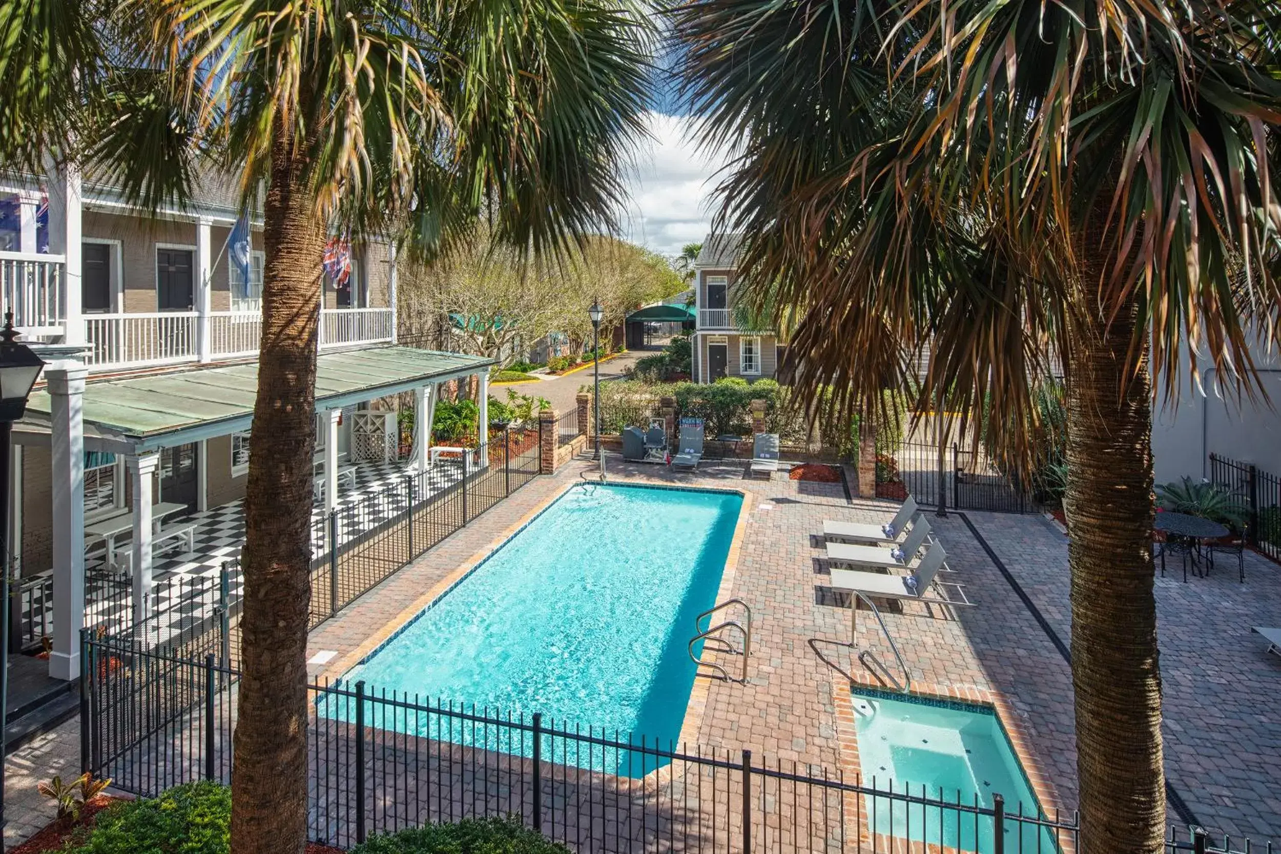 Swimming pool, Pool View in Maison Saint Charles by Hotel RL