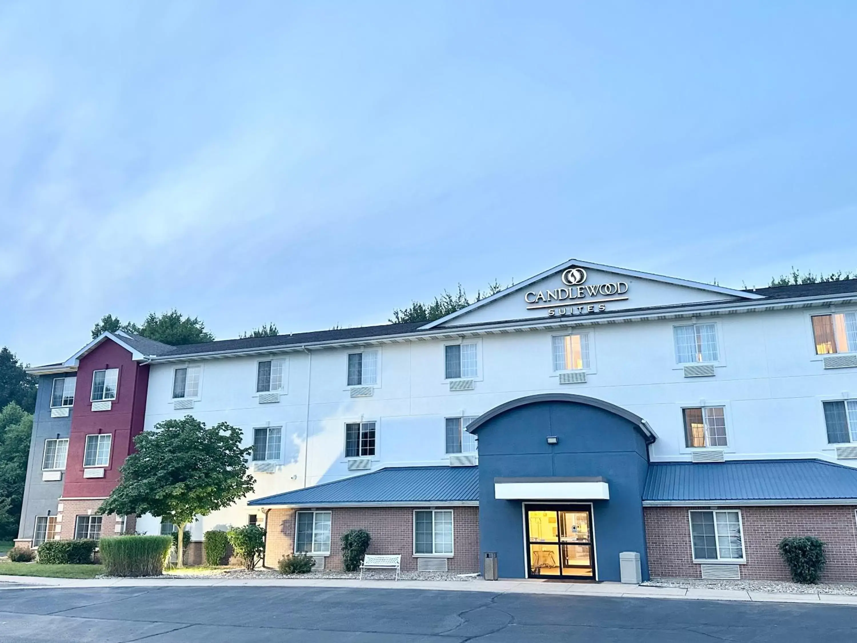 Property Building in Candlewood Suites Saint Joseph - Benton Harbor, an IHG Hotel