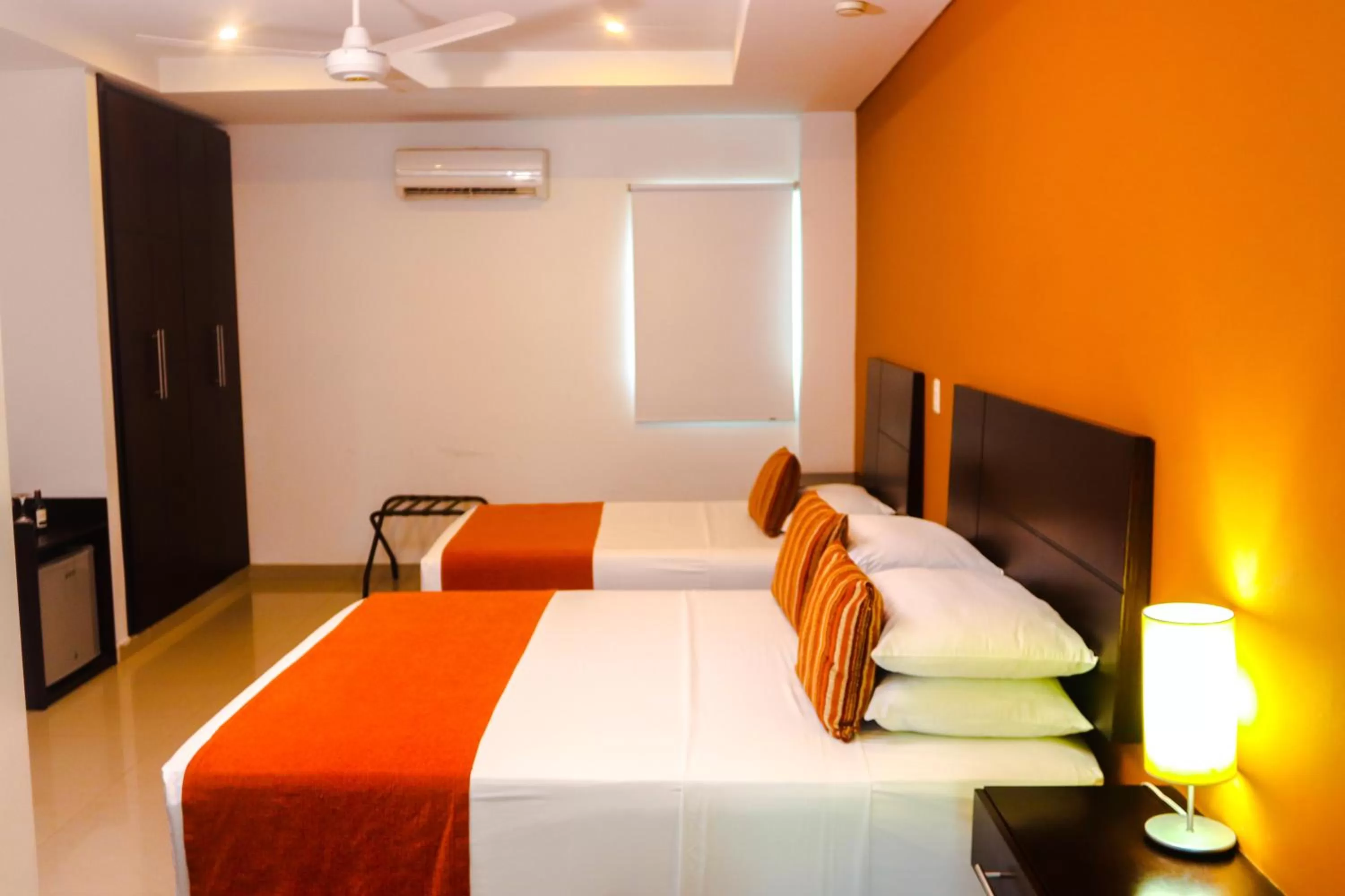 Photo of the whole room, Bed in Hotel Buenos Aires