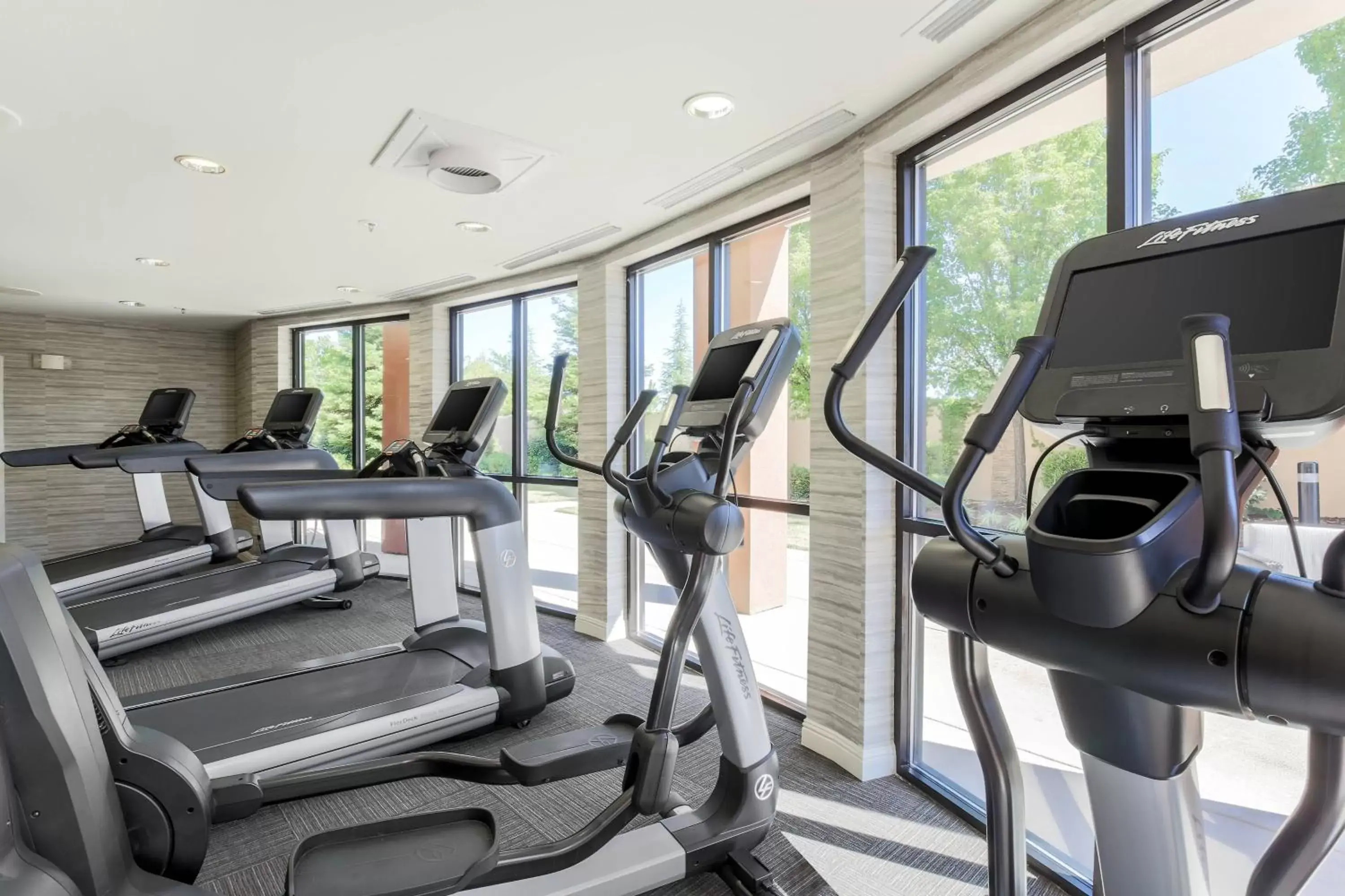 Fitness centre/facilities, Fitness Center/Facilities in Courtyard by Marriott Roseville Galleria Mall/Creekside Ridge Drive