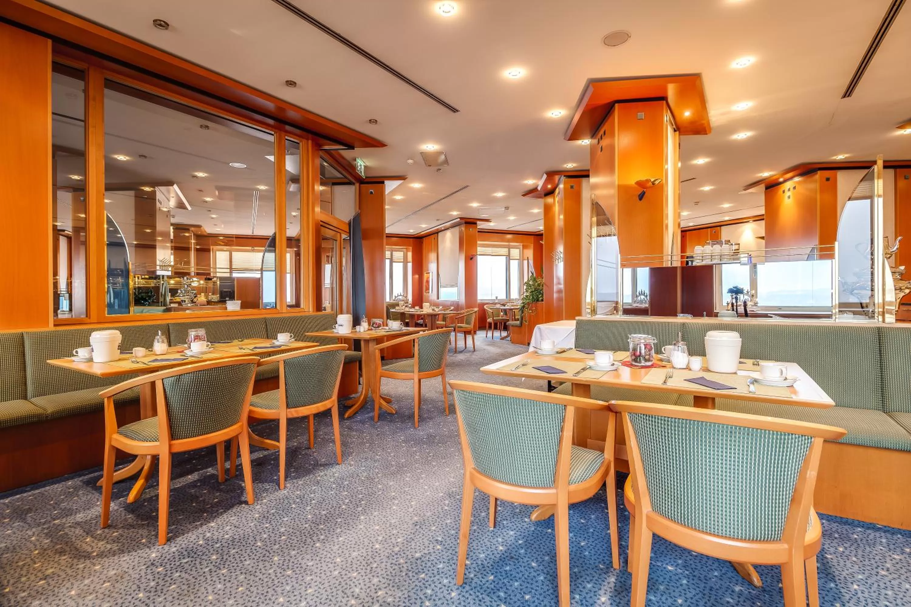 Restaurant/places to eat in Congress Hotel Chemnitz