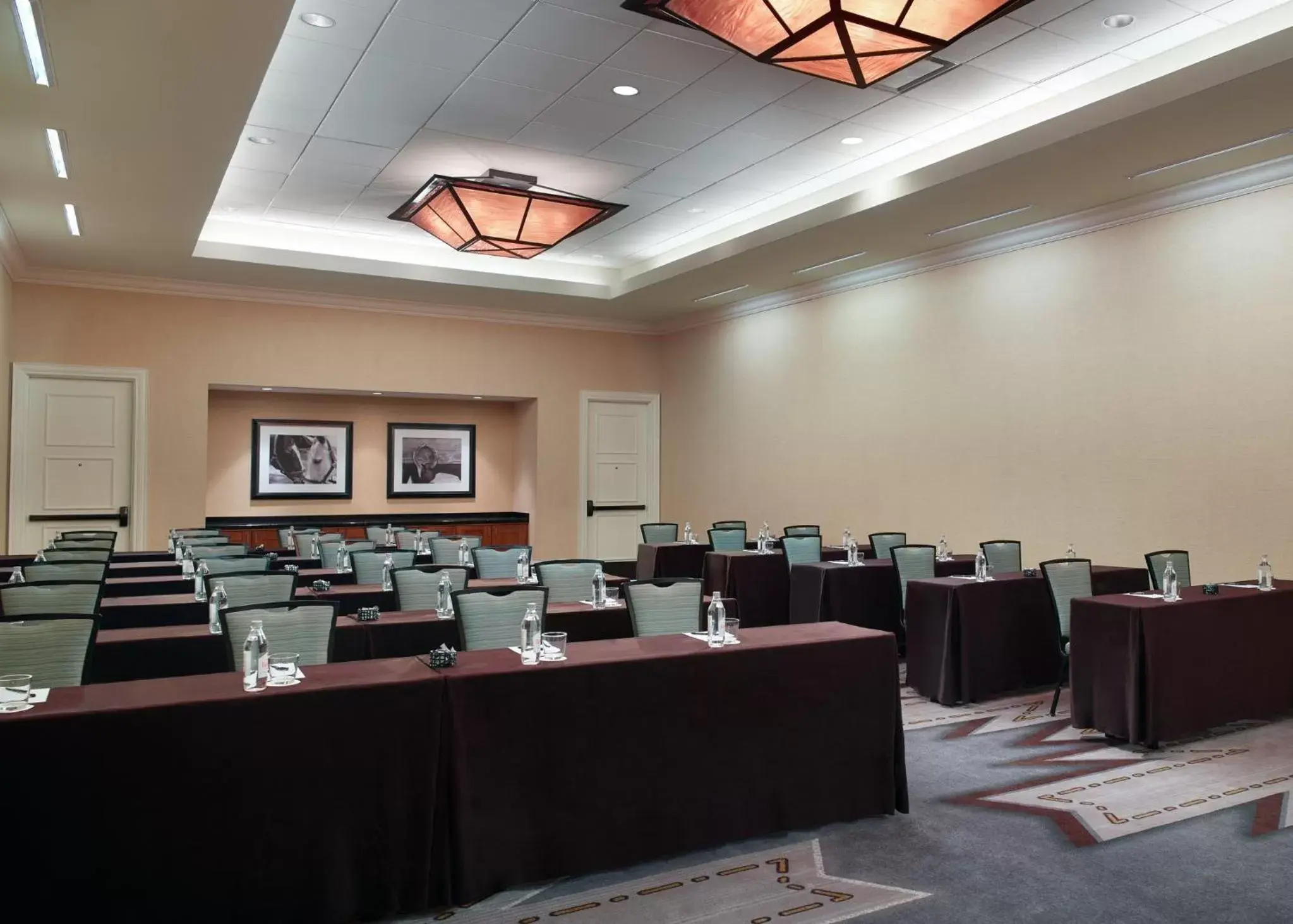 Meeting/conference room in Omni Fort Worth Hotel