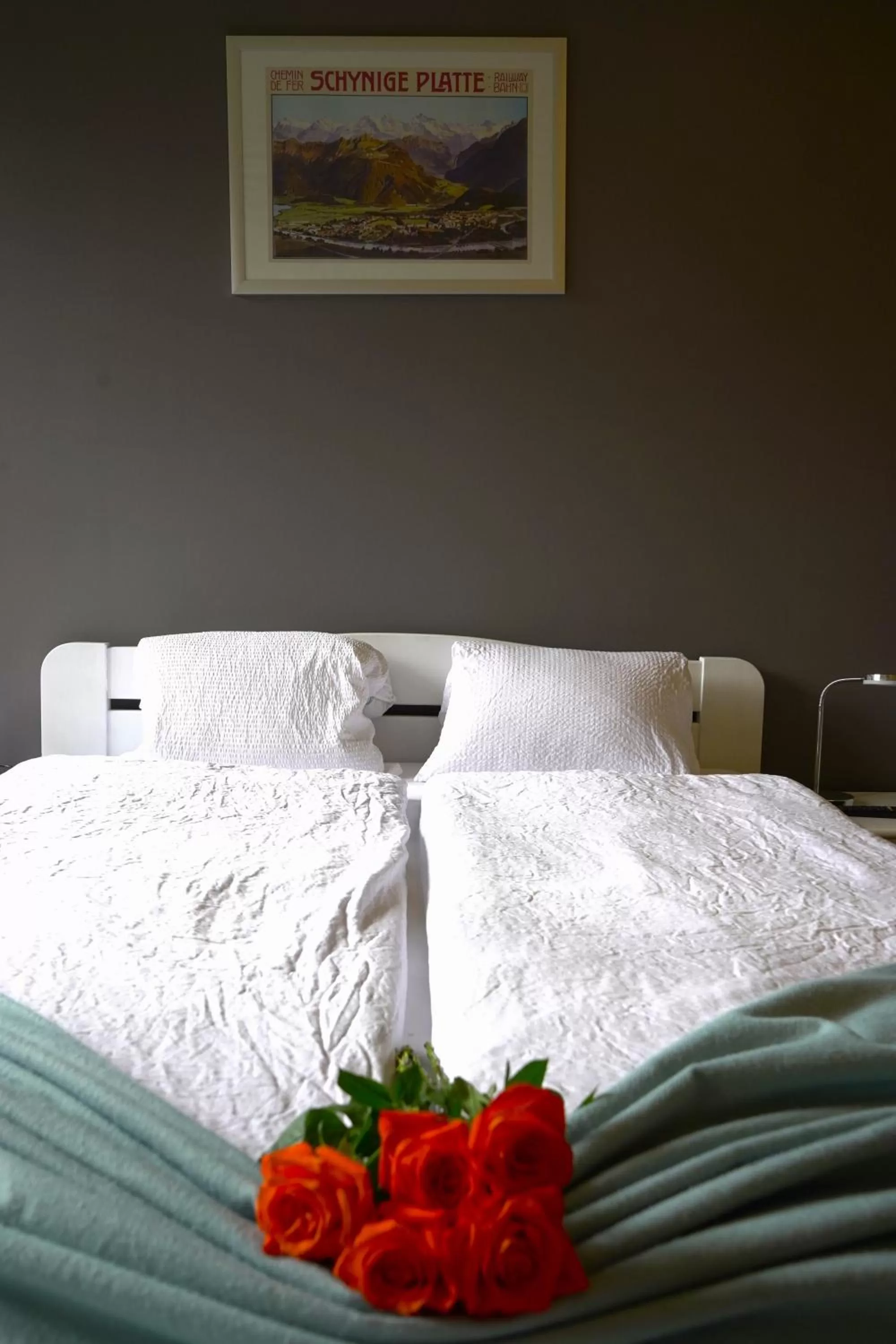 Bed in Alpenrose Hotel and Gardens