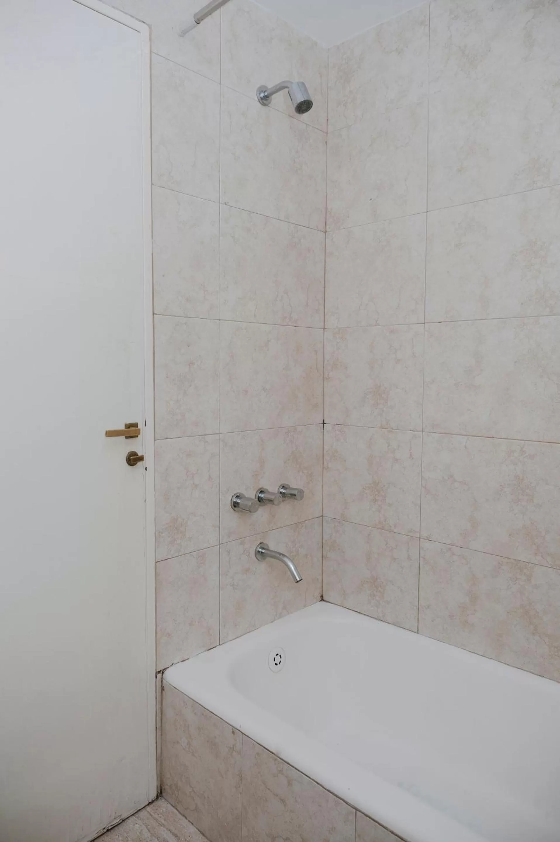 Bathroom in Tucuman Palace Hotel