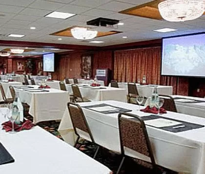 Banquet/Function facilities in Grand Gateway Hotel