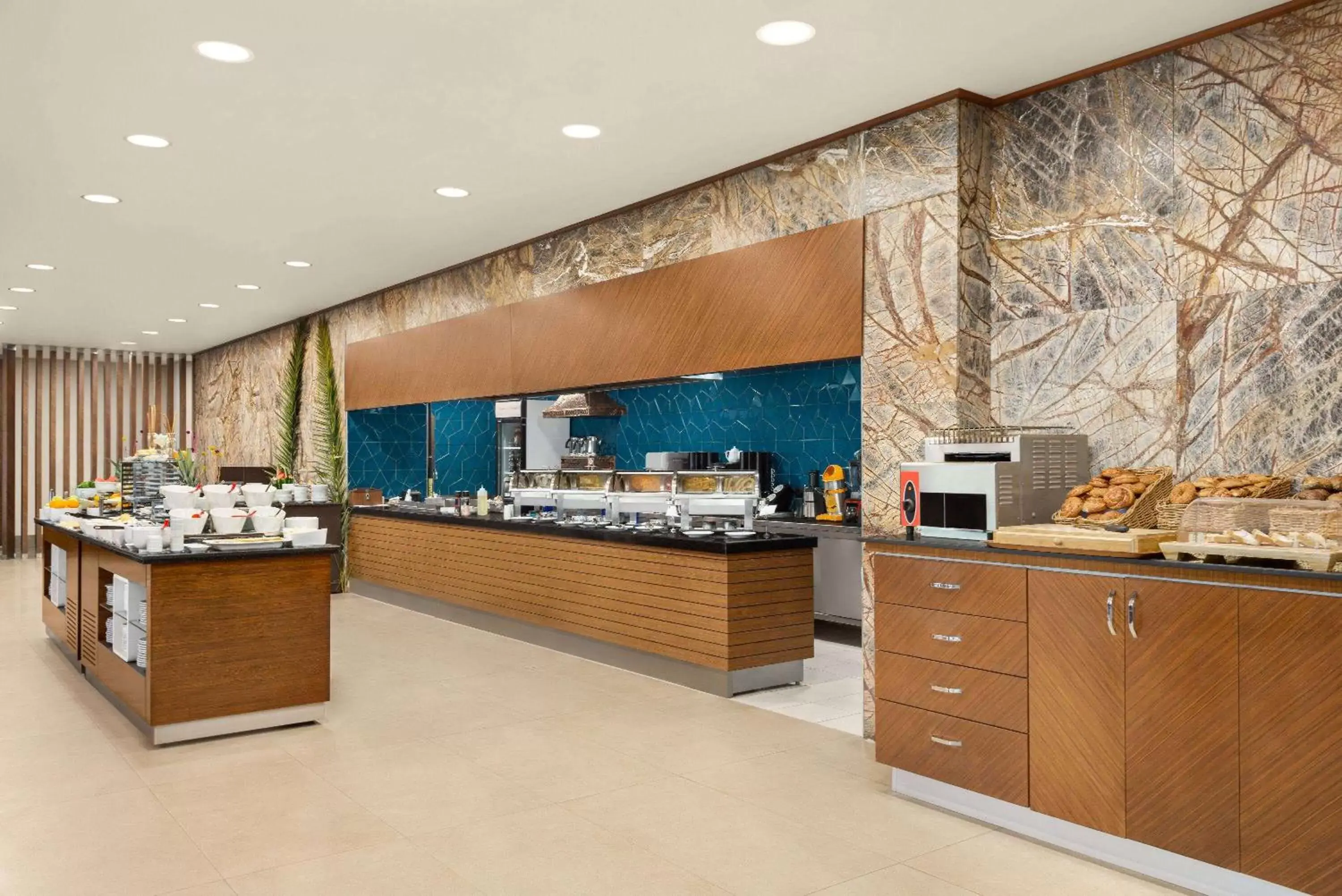 Property building in Ramada Plaza by Wyndham Samsun Property building in Ramada Plaza by Wyndham Samsun