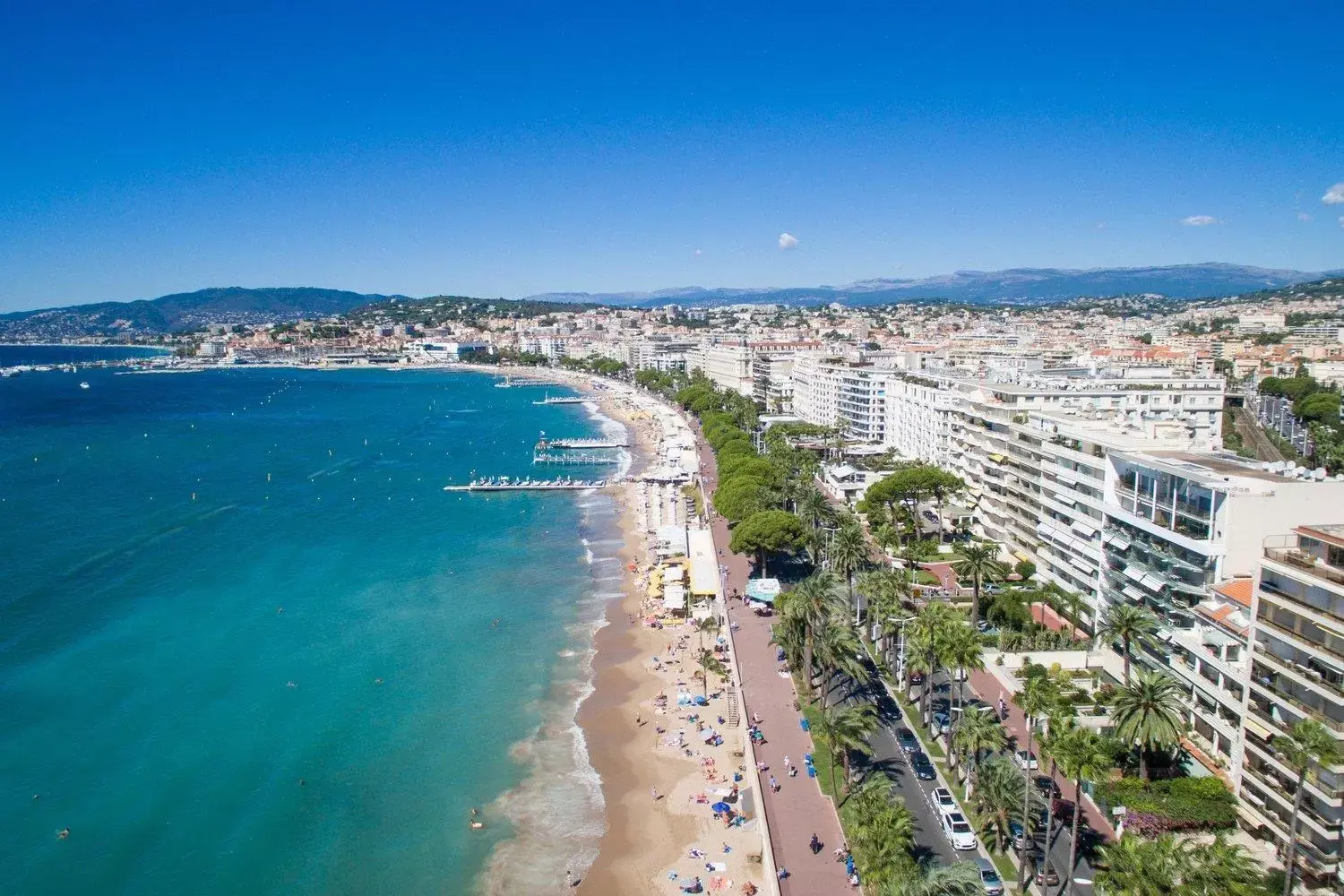 View (from property/room), Bird's-eye View in IBIS Cannes Mouans Sartoux Piscine parking gratuit
