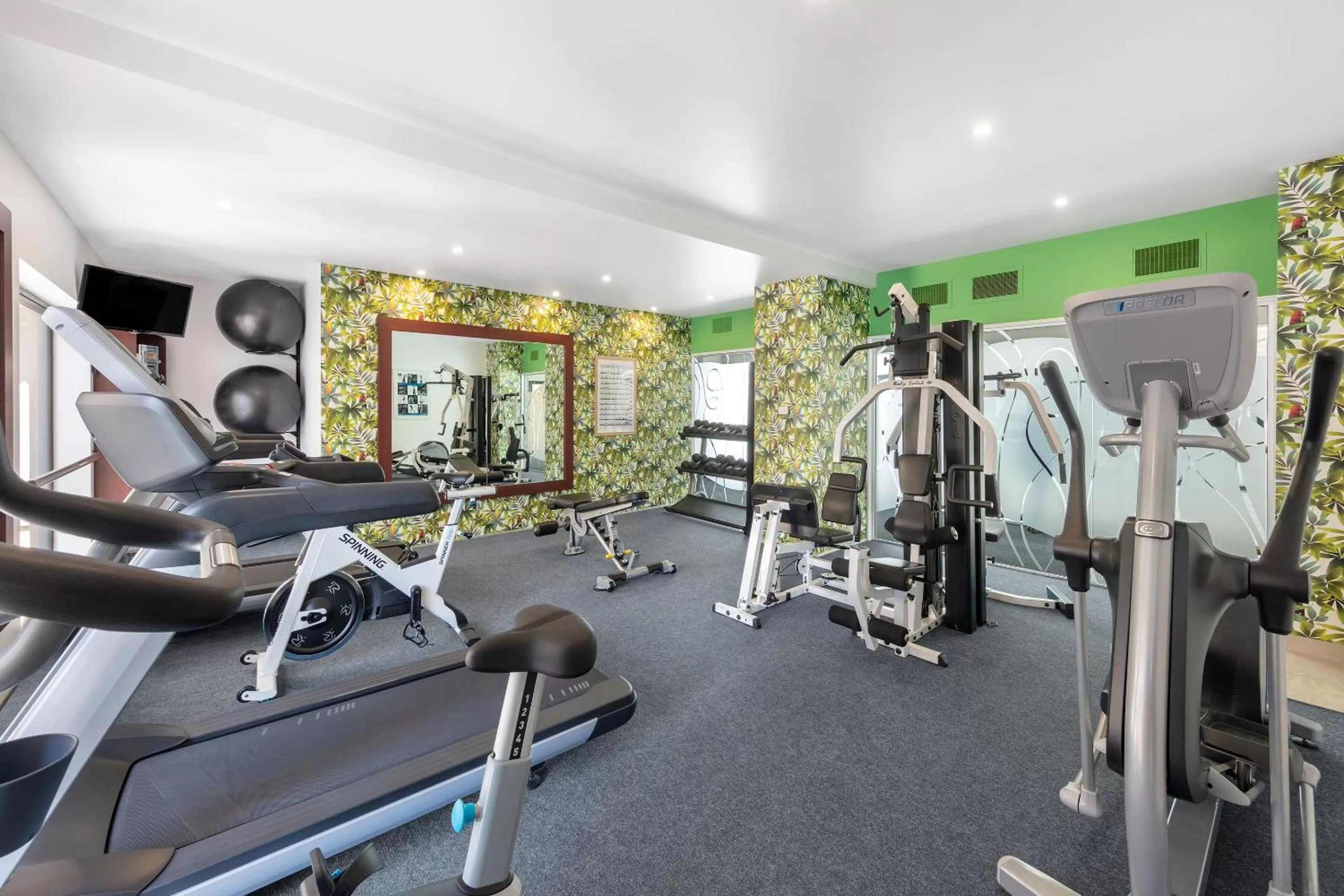 Fitness centre/facilities in James Cook Hotel Grand Chancellor