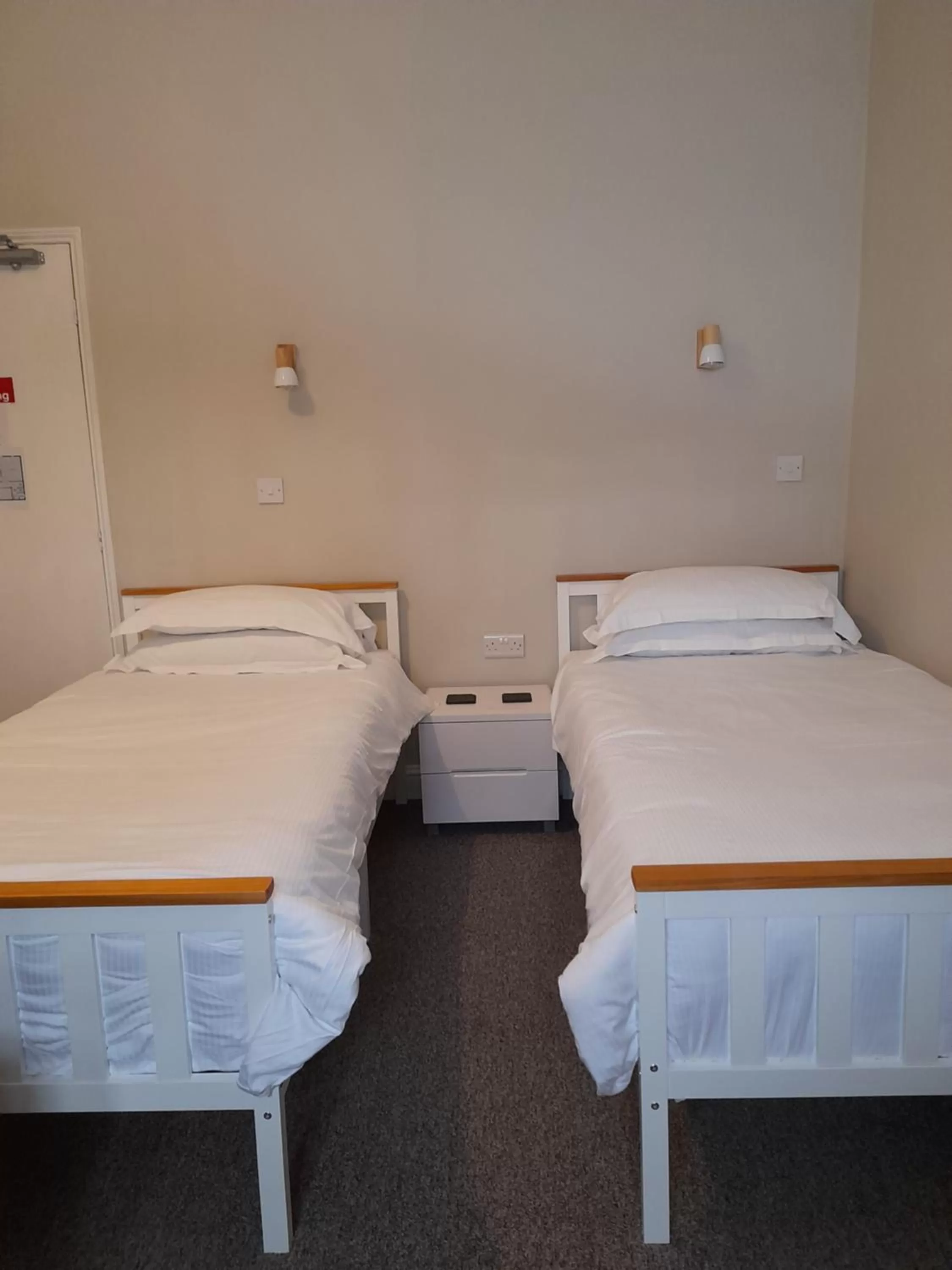 Bed in The Raven Inn