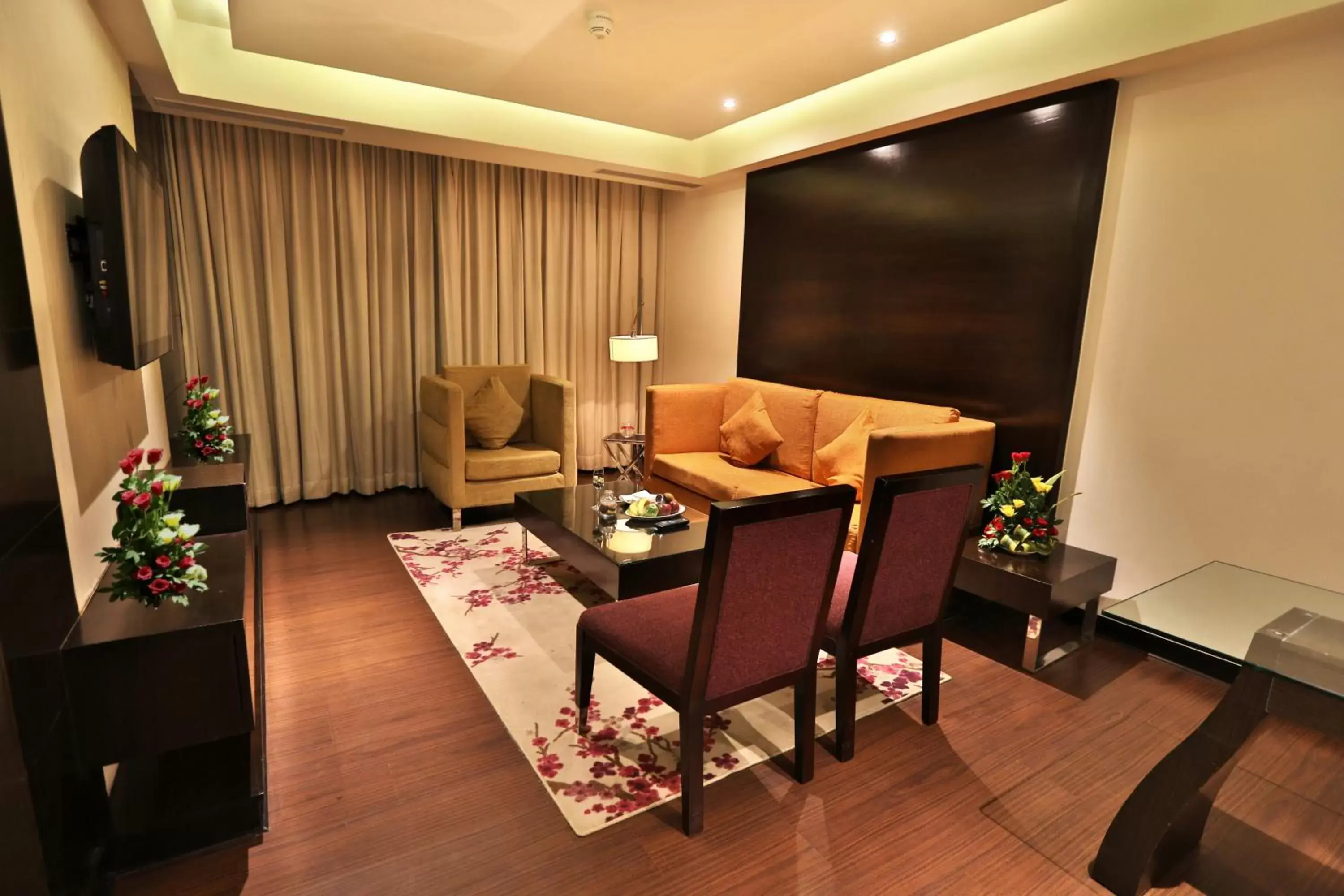 Living room, Seating Area in Hotel Royal Orchid Jaipur, 3 Kms to Airport