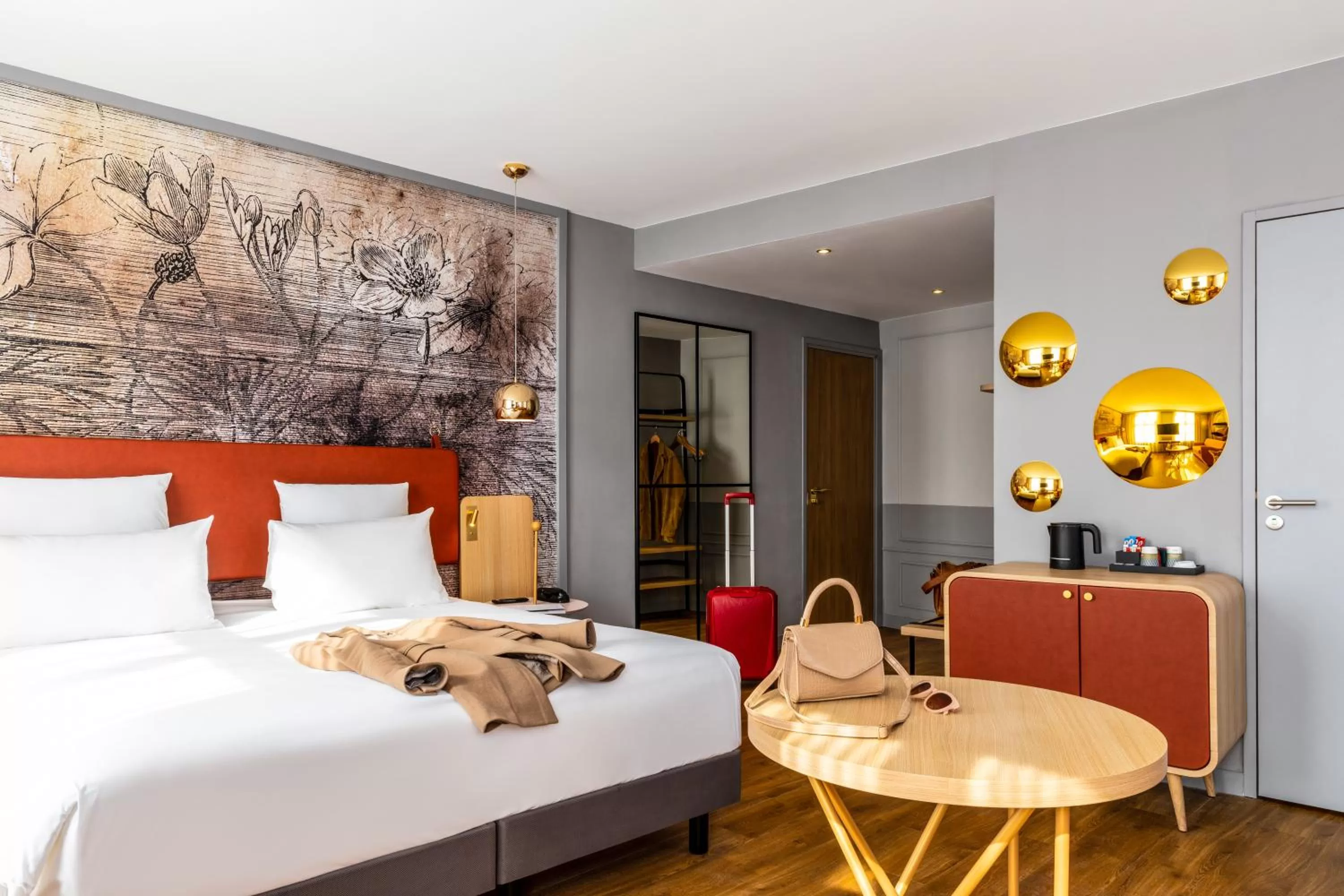 Bed in Mercure Saint Omer Centre Gare