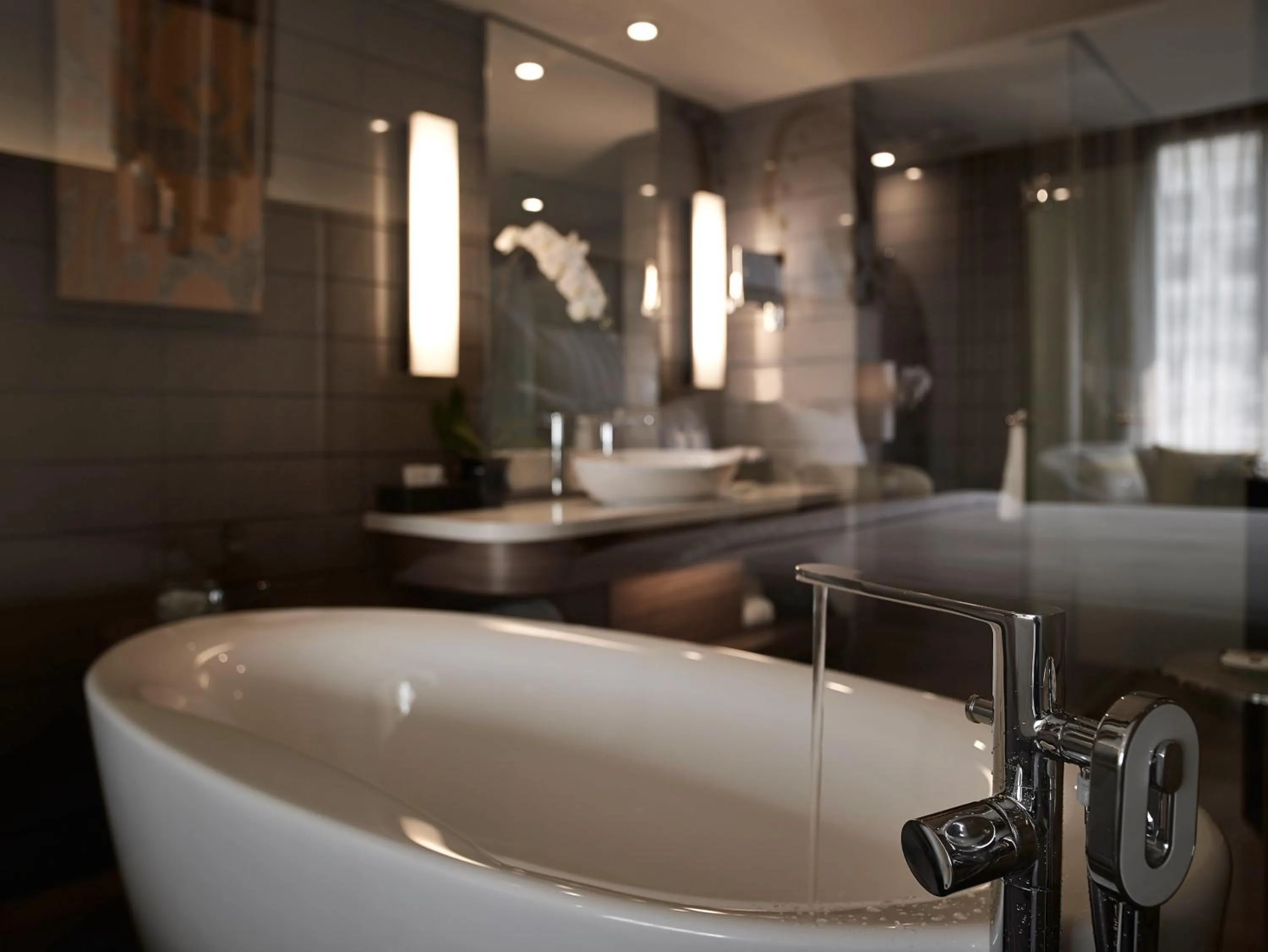 Bath in Pullman Jakarta Indonesia