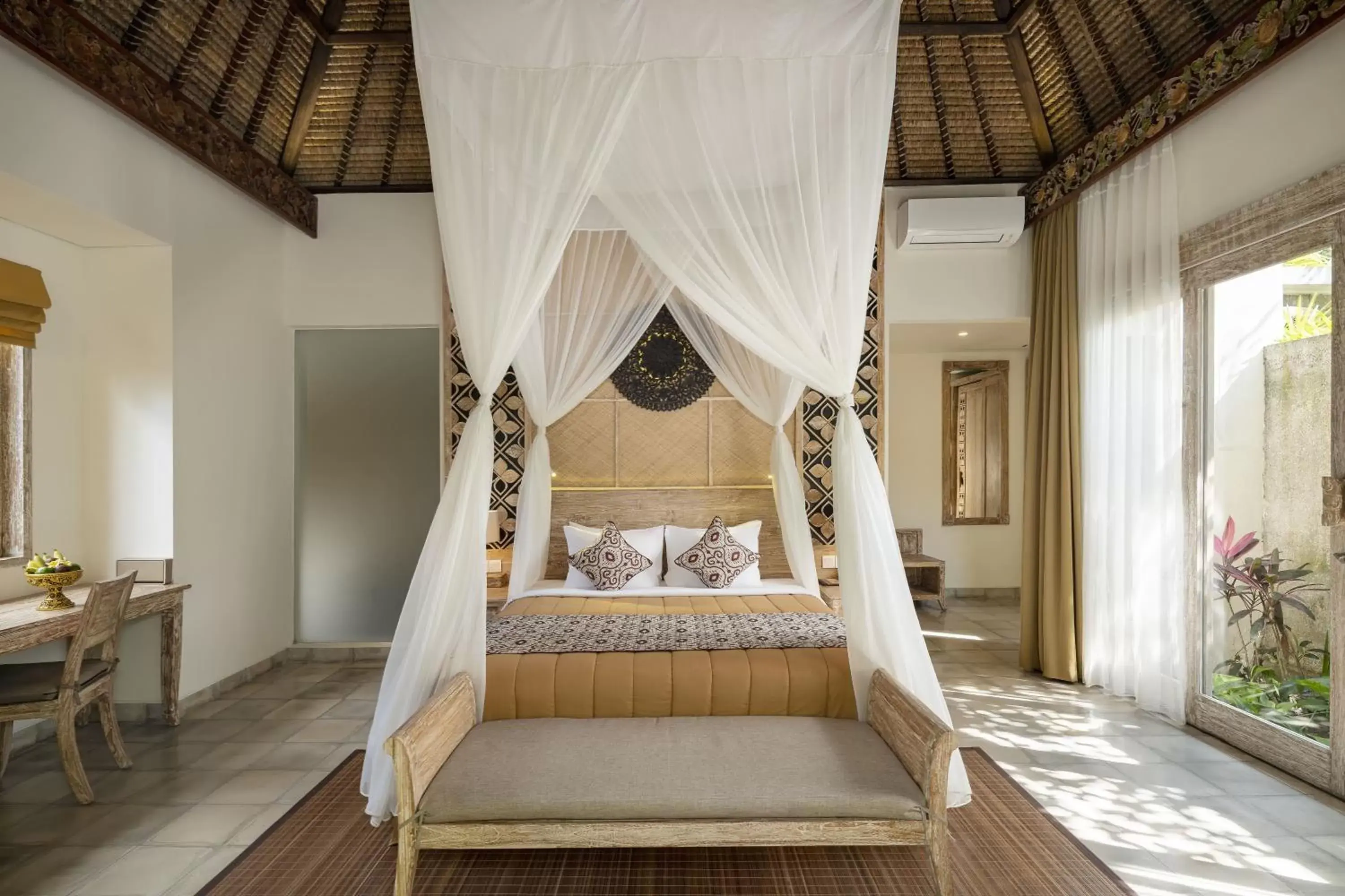 Bedroom, Bed in The Sun of Granary Resort and Villas