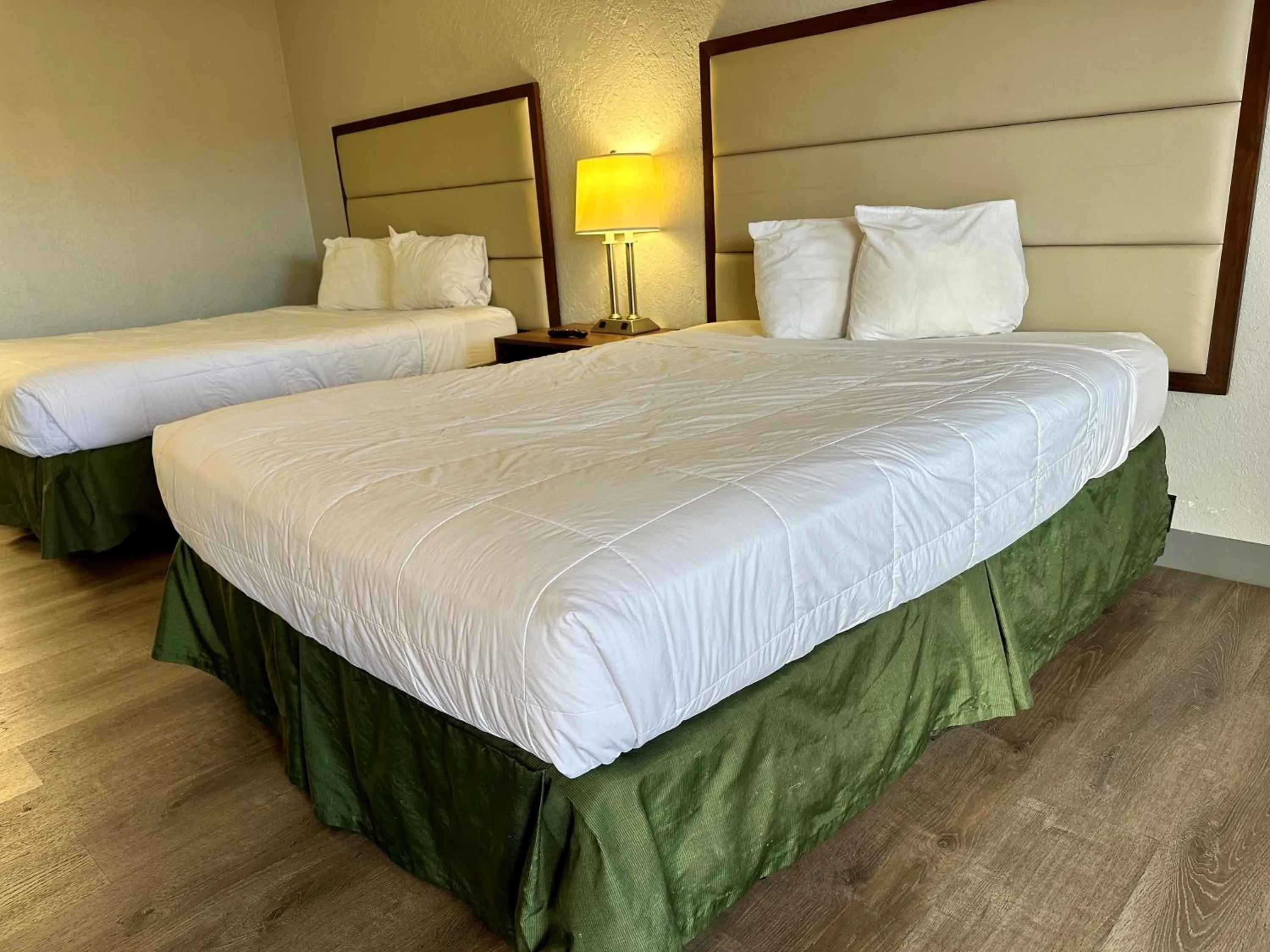 Bed in Silver Queen Inn