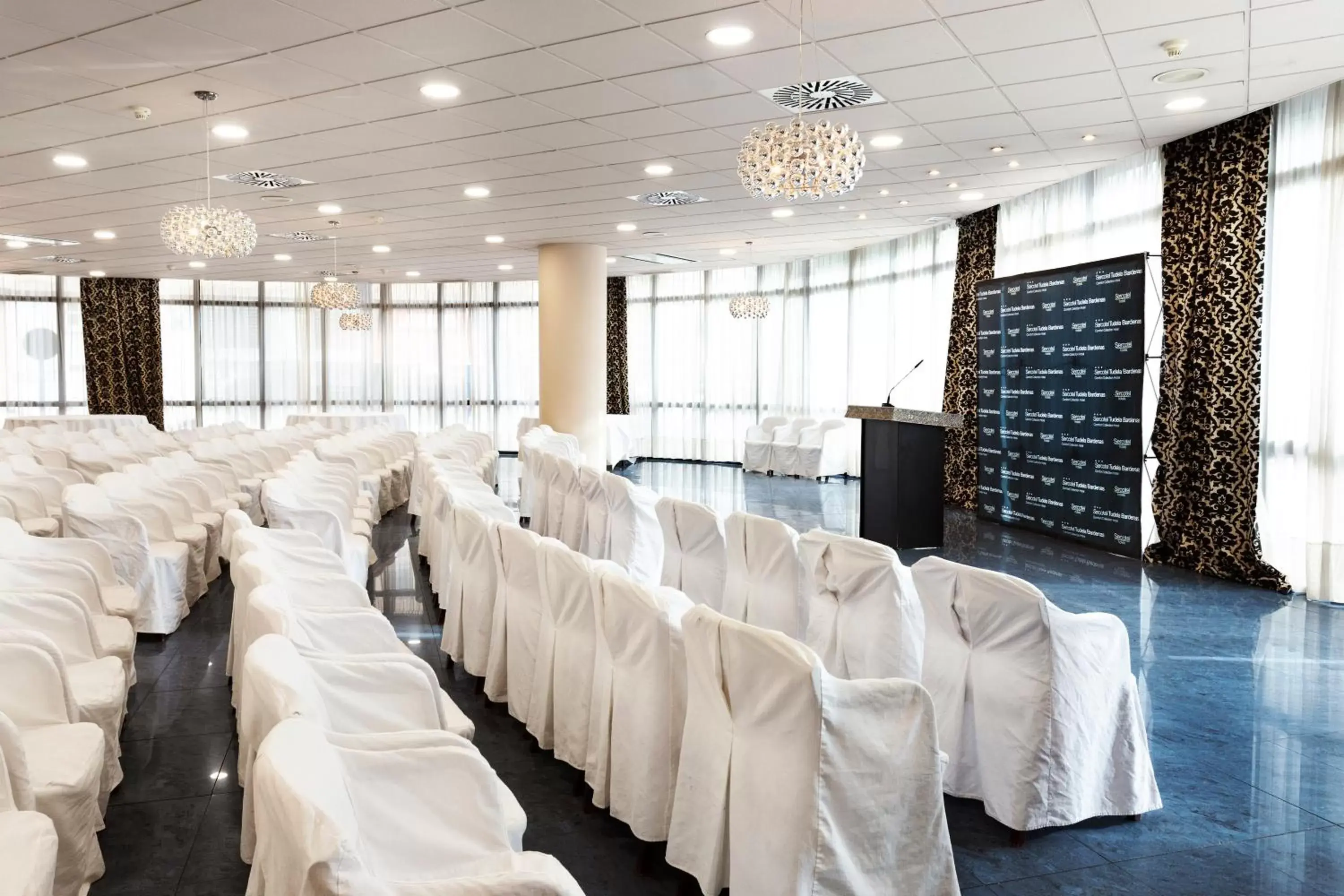 Meeting/conference room, Banquet Facilities in Hotel Sercotel Tudela Bardenas