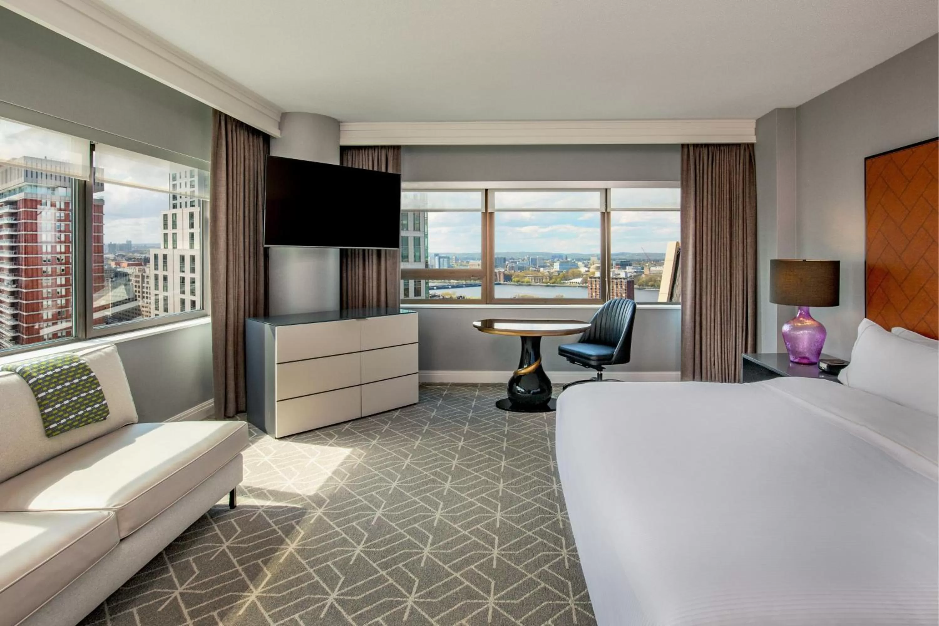 Photo of the whole room, Bed in The Westin Copley Place, Boston