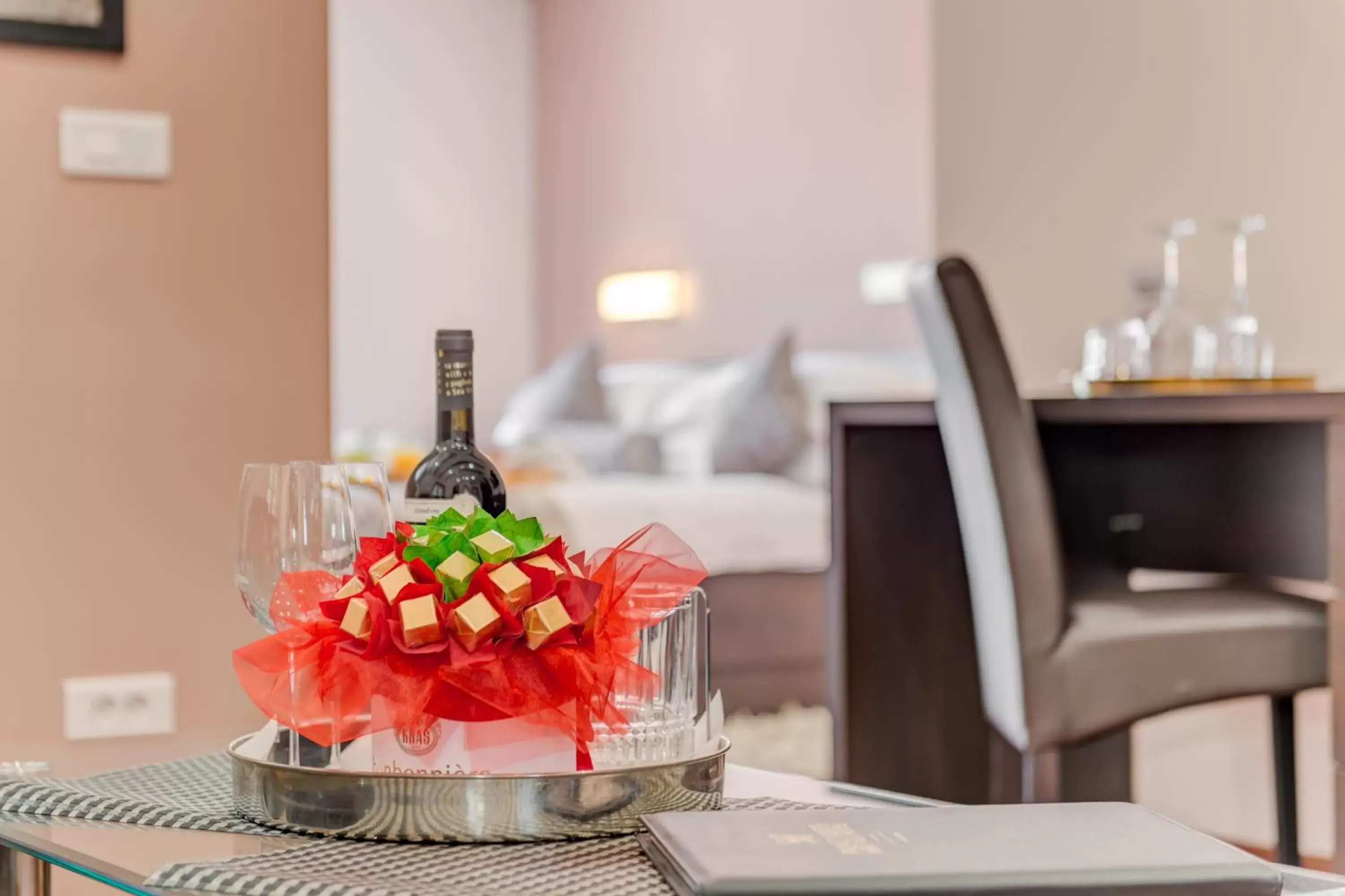 Food and drinks, Drinks in Palace Suites Heritage Hotel - Adults Only