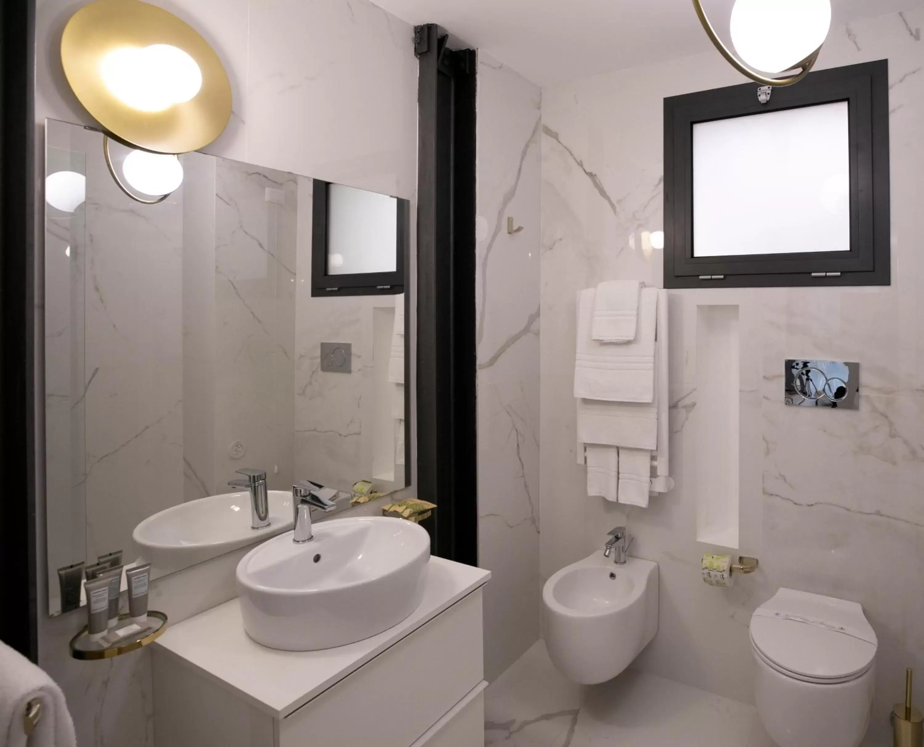 Bathroom in Azzoli Trapani - Apartments&Skypool - Adults Only
