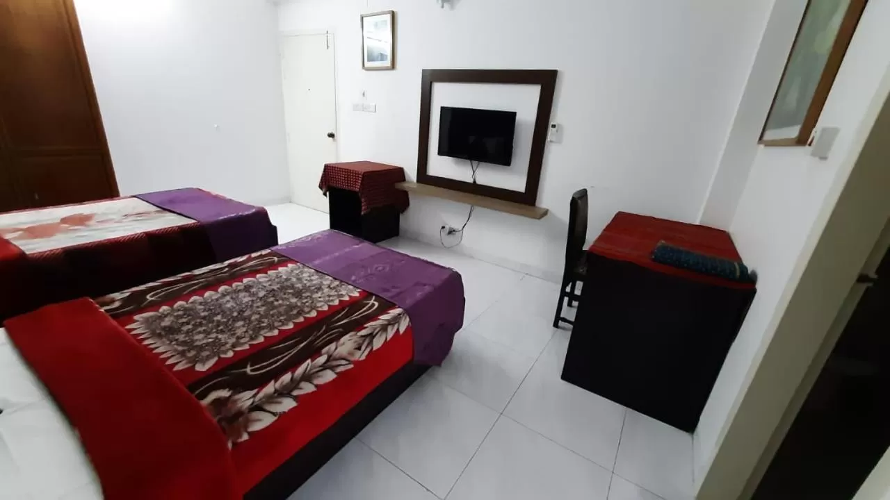 Center Point Apartment