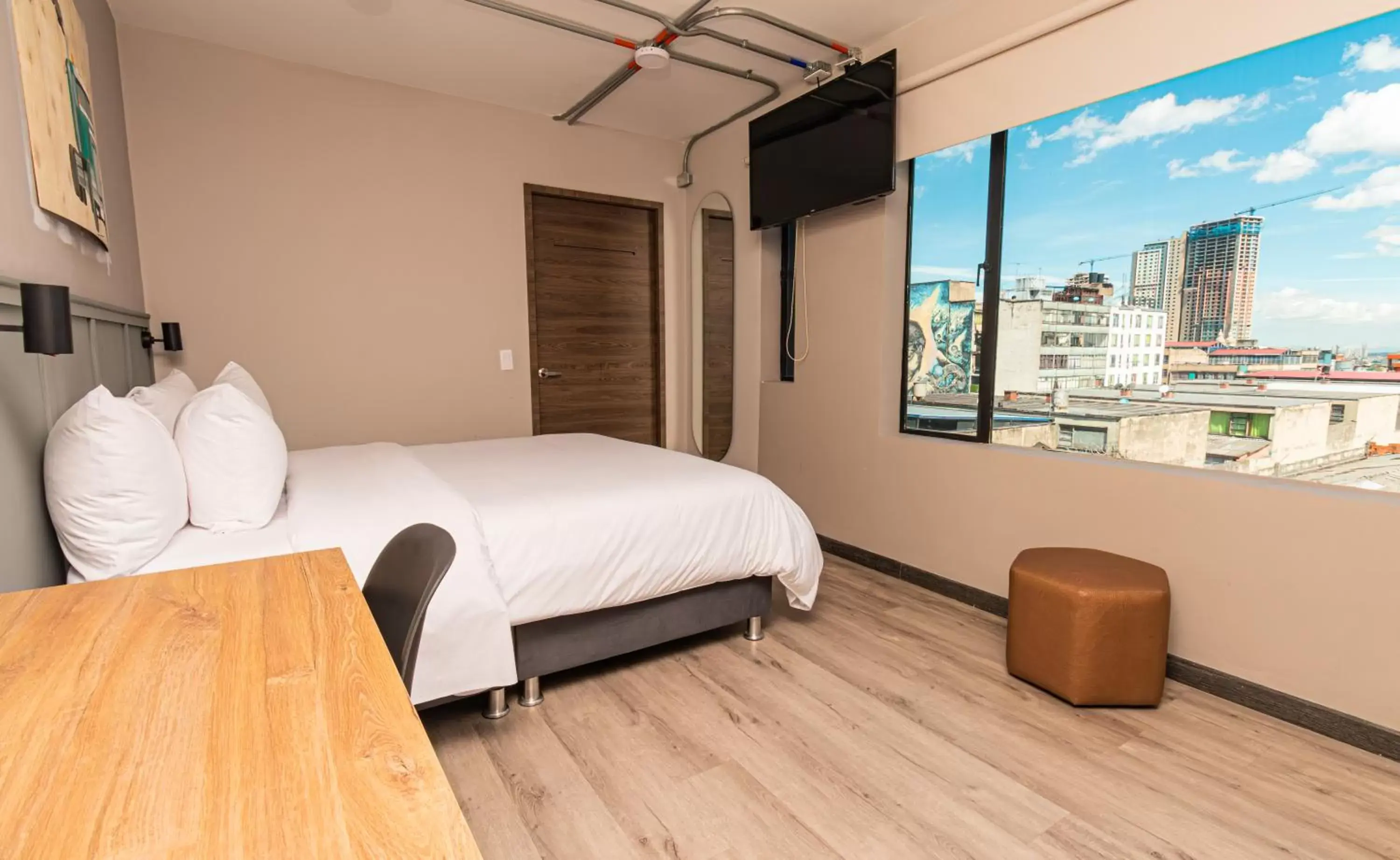 Superior Queen Room in Bon 17 Hotel By SHG Superior Queen Room in Bon 17 Hotel By SHG