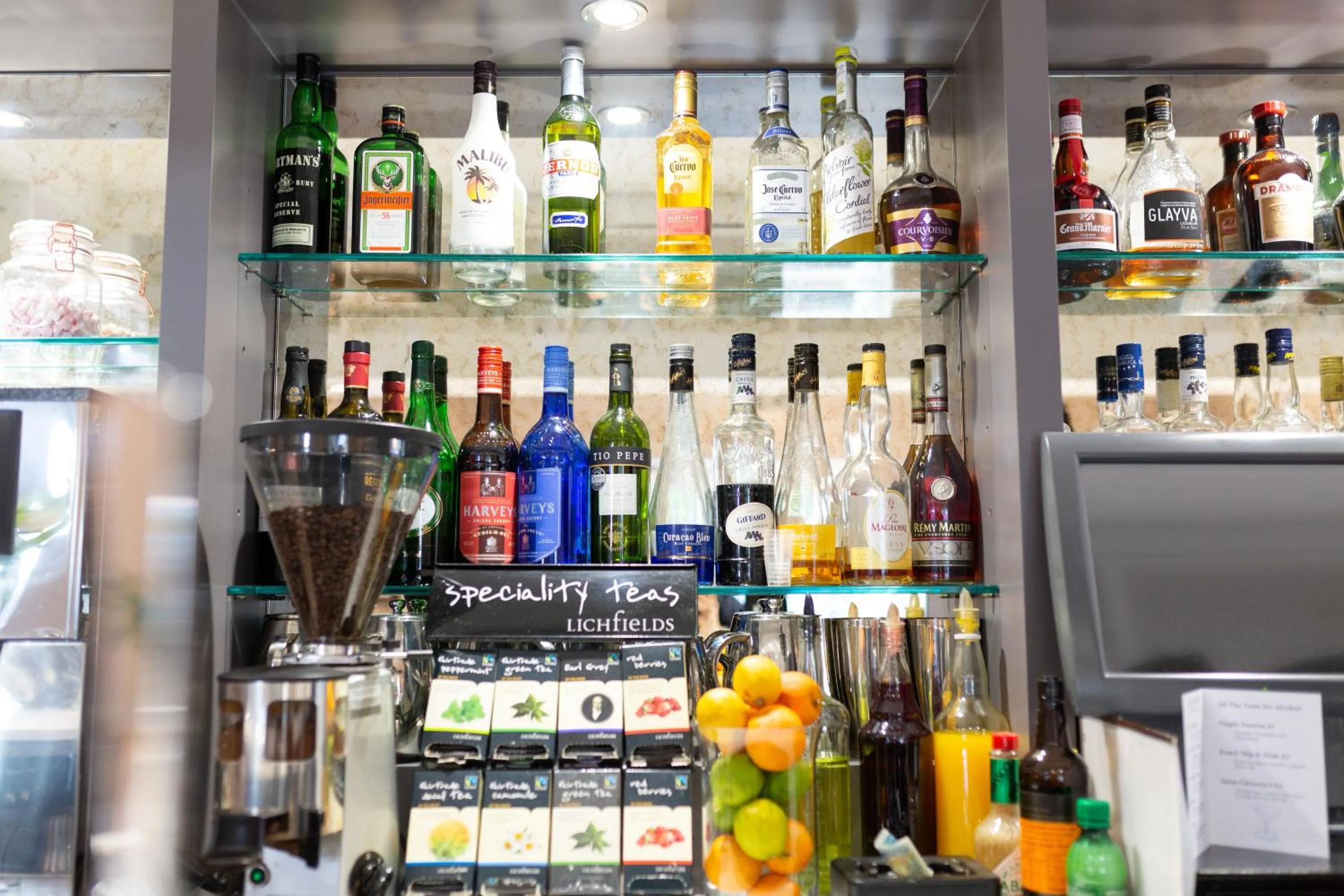 Lounge or bar in Rufford Arms Hotel