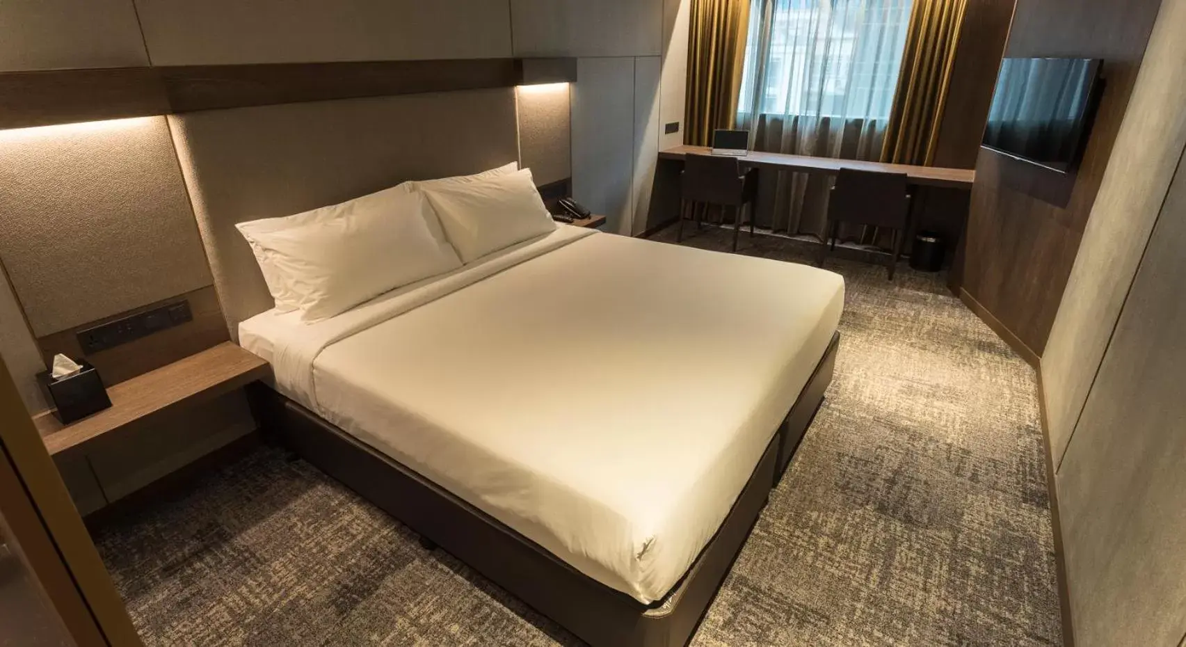 Bedroom, Bed in 30 Bencoolen